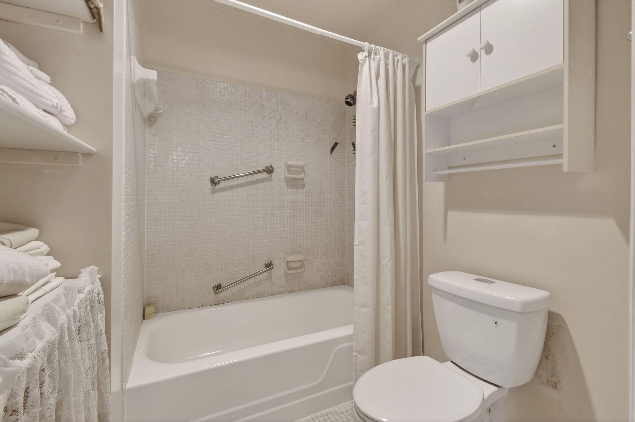 13837 Via Flora E, Delray Beach, FL 33484 — photo 23 of 36