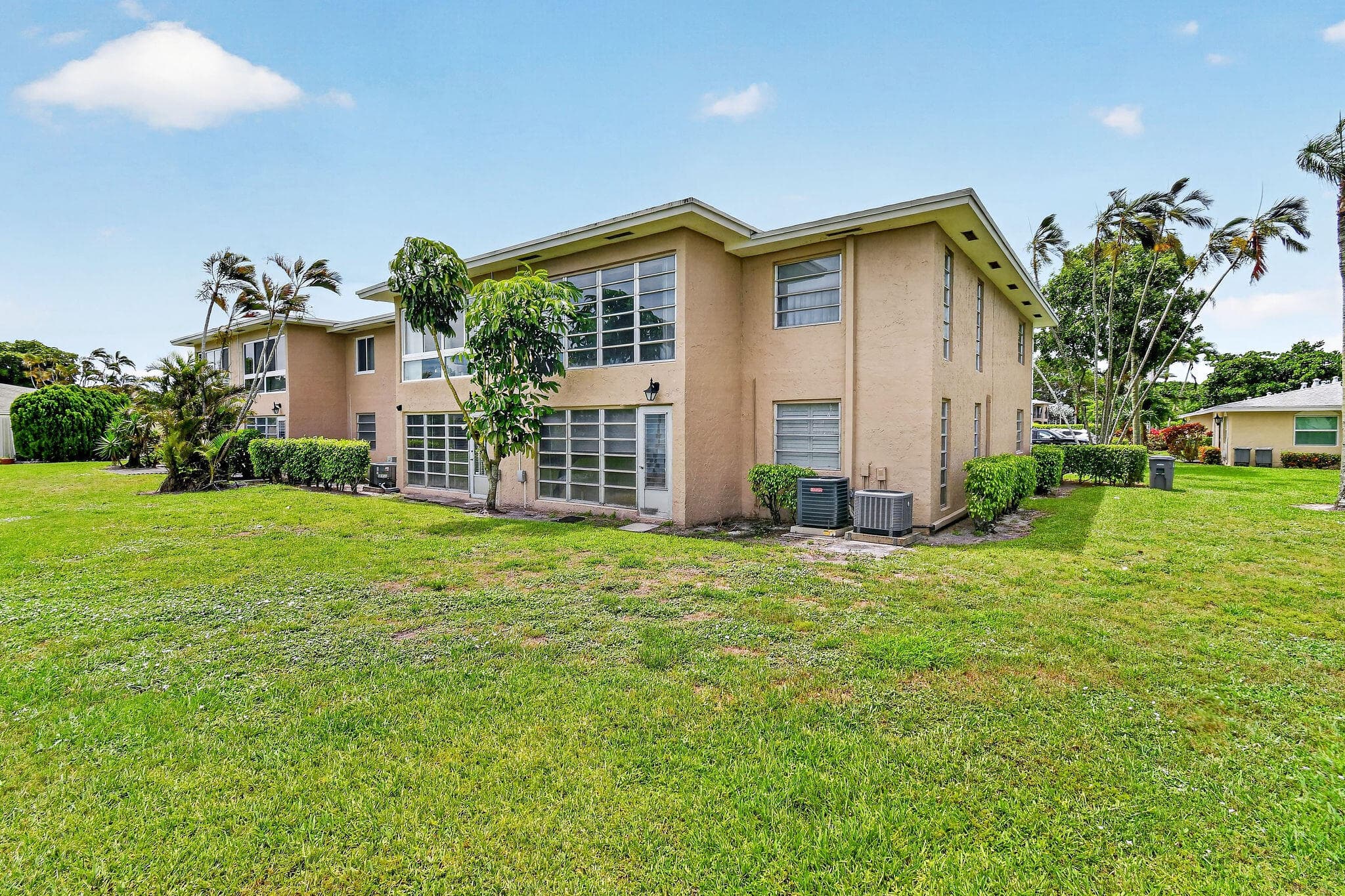 13837 Via Flora E, Delray Beach, FL 33484 — photo 32 of 36