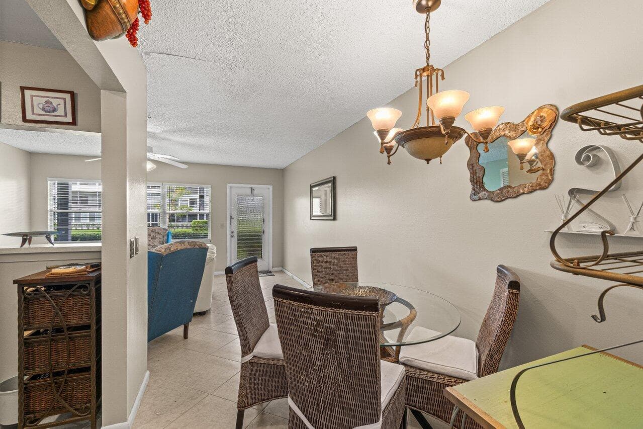 175 Suffolk E, Boca Raton, FL 33434 — photo 9 of 23