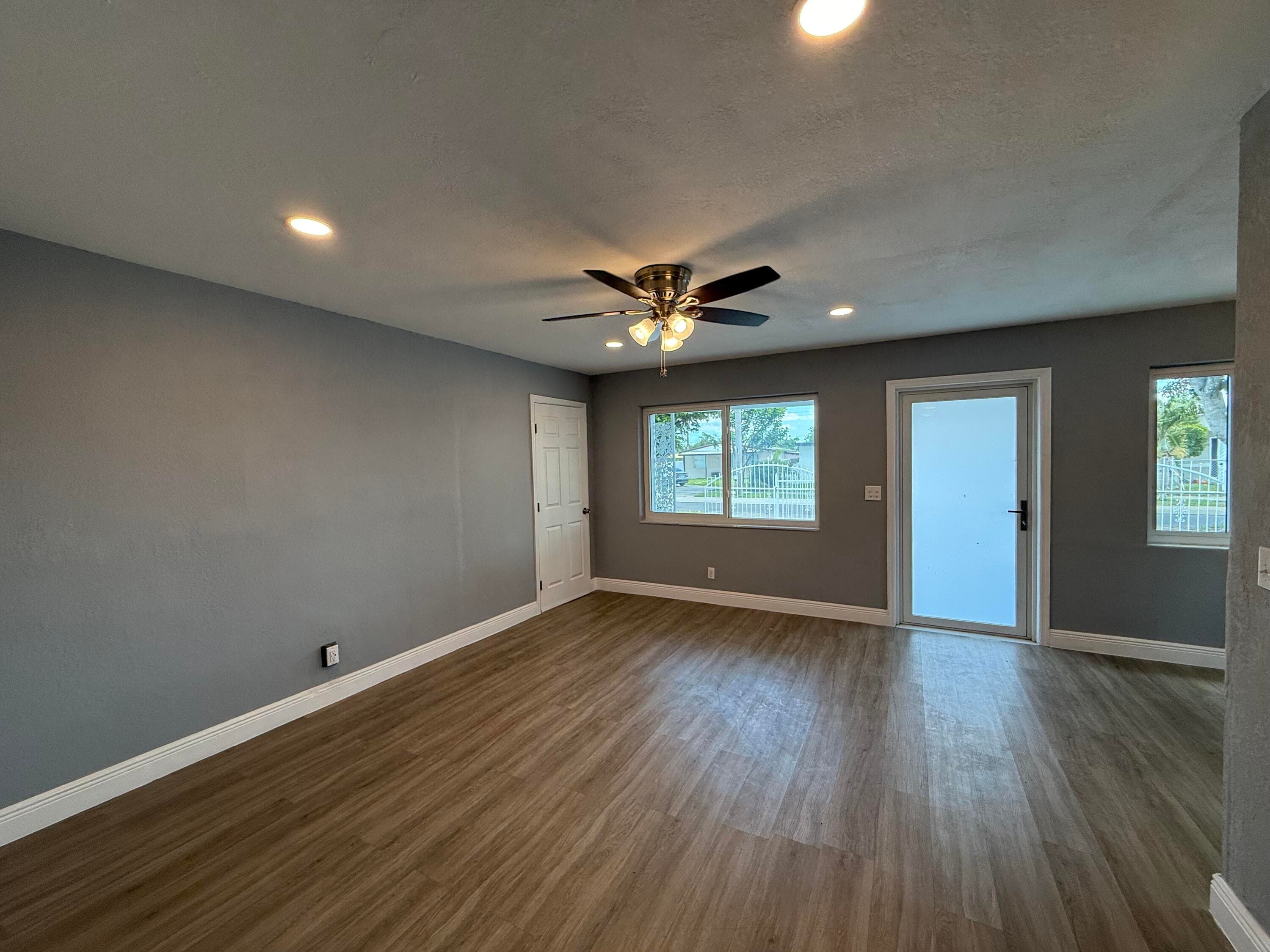 5441 SW 18th Street, West Park, FL 33023 — photo 11 of 26