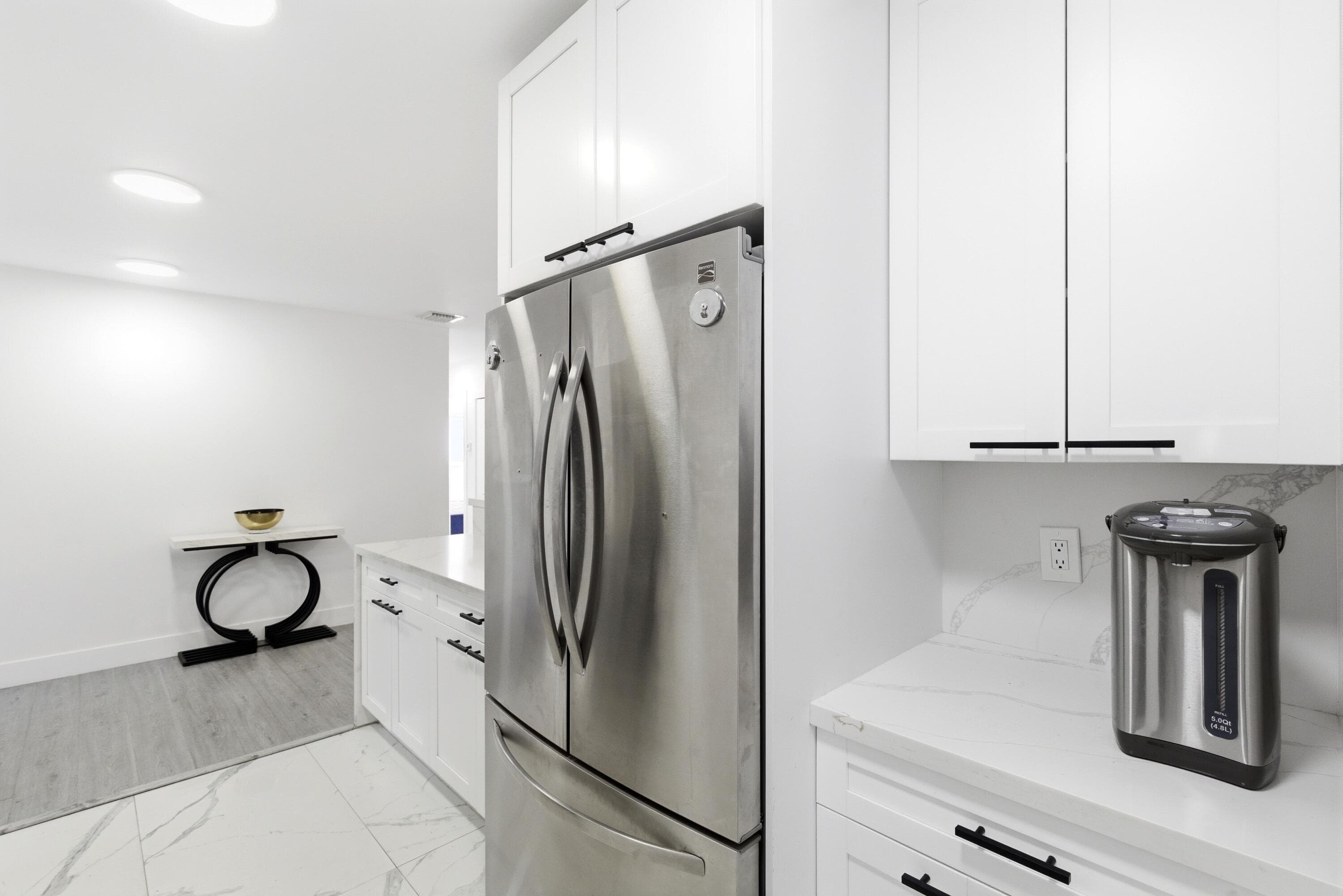 6444 Oak Street, Hollywood, FL 33024 — photo 9 of 32