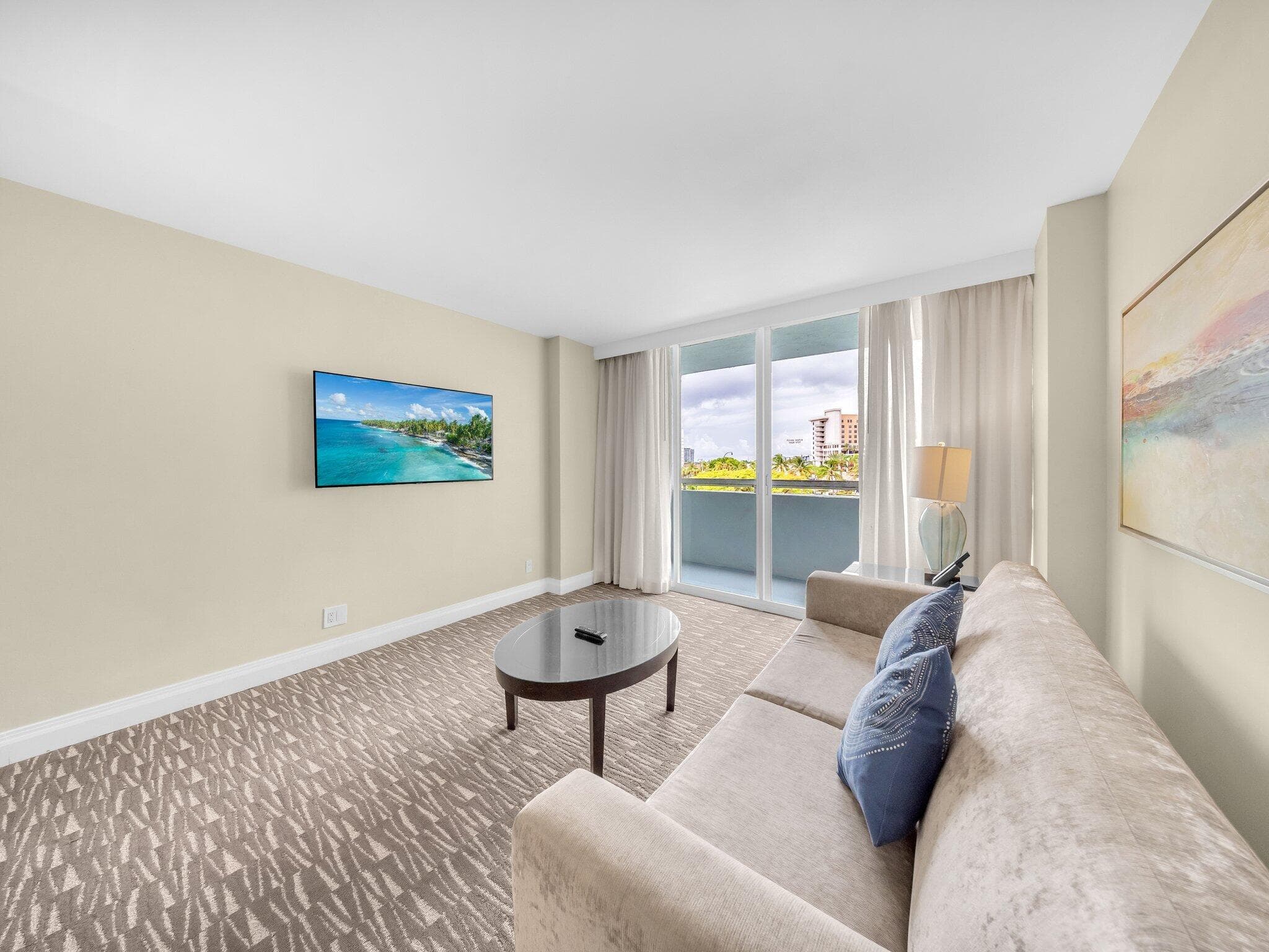 2670 E Sunrise Boulevard 319, Fort Lauderdale, FL 33304 — photo 8 of 29