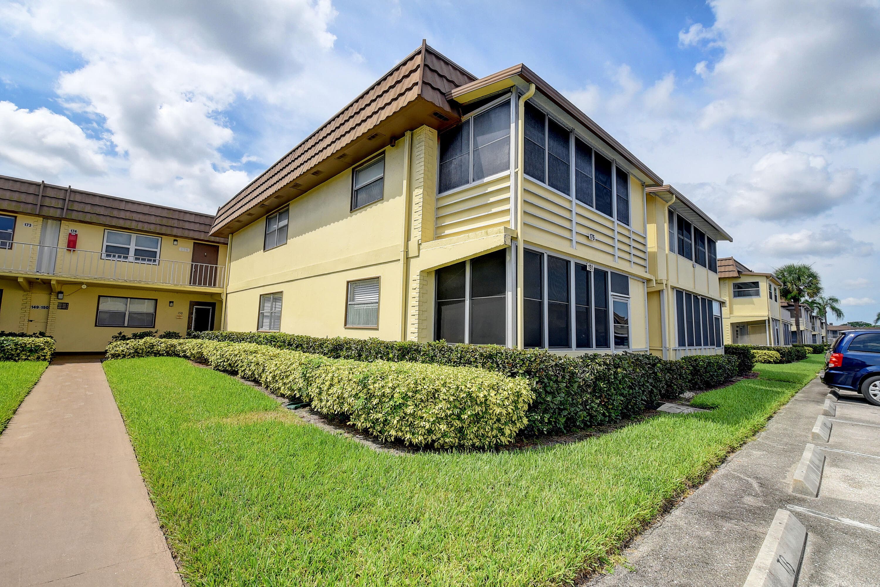 151 Saxony D, Delray Beach, FL 33446 — photo 3 of 43