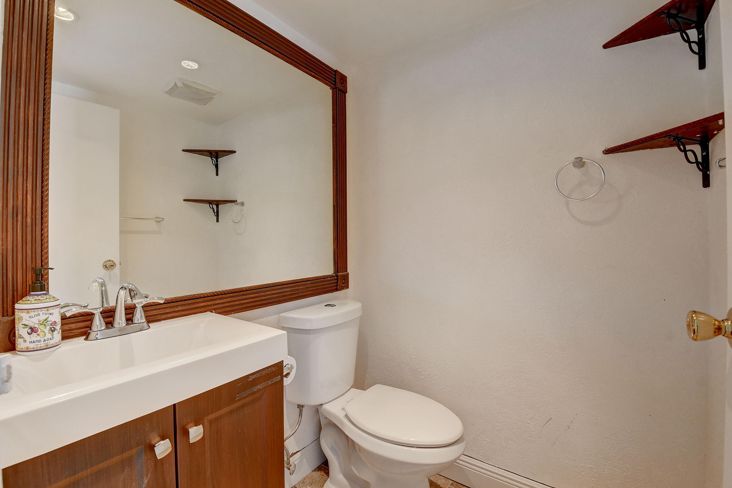 151 Saxony D, Delray Beach, FL 33446 — photo 13 of 43