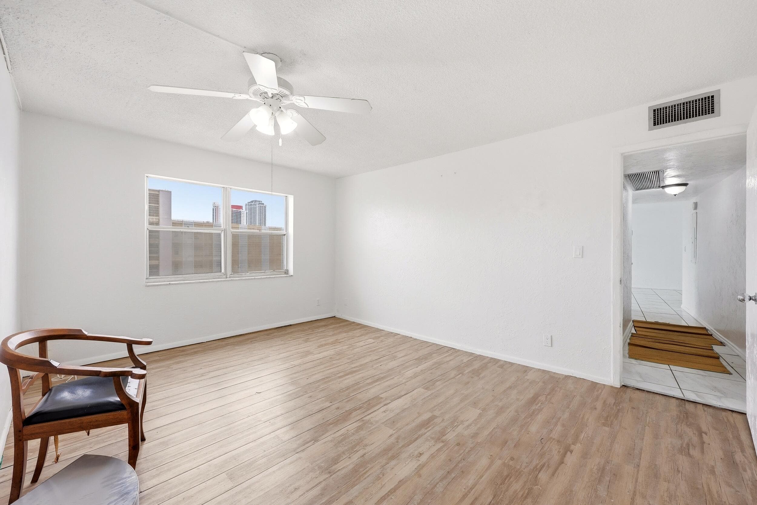 401 Golden Isles Drive 602, Hallandale Beach, FL 33009 — photo 20 of 30