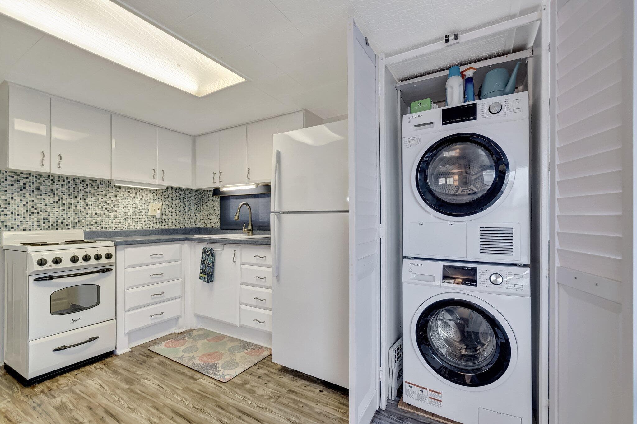 18 Juniper Drive J, Briny Breezes, FL 33435 — photo 15 of 52