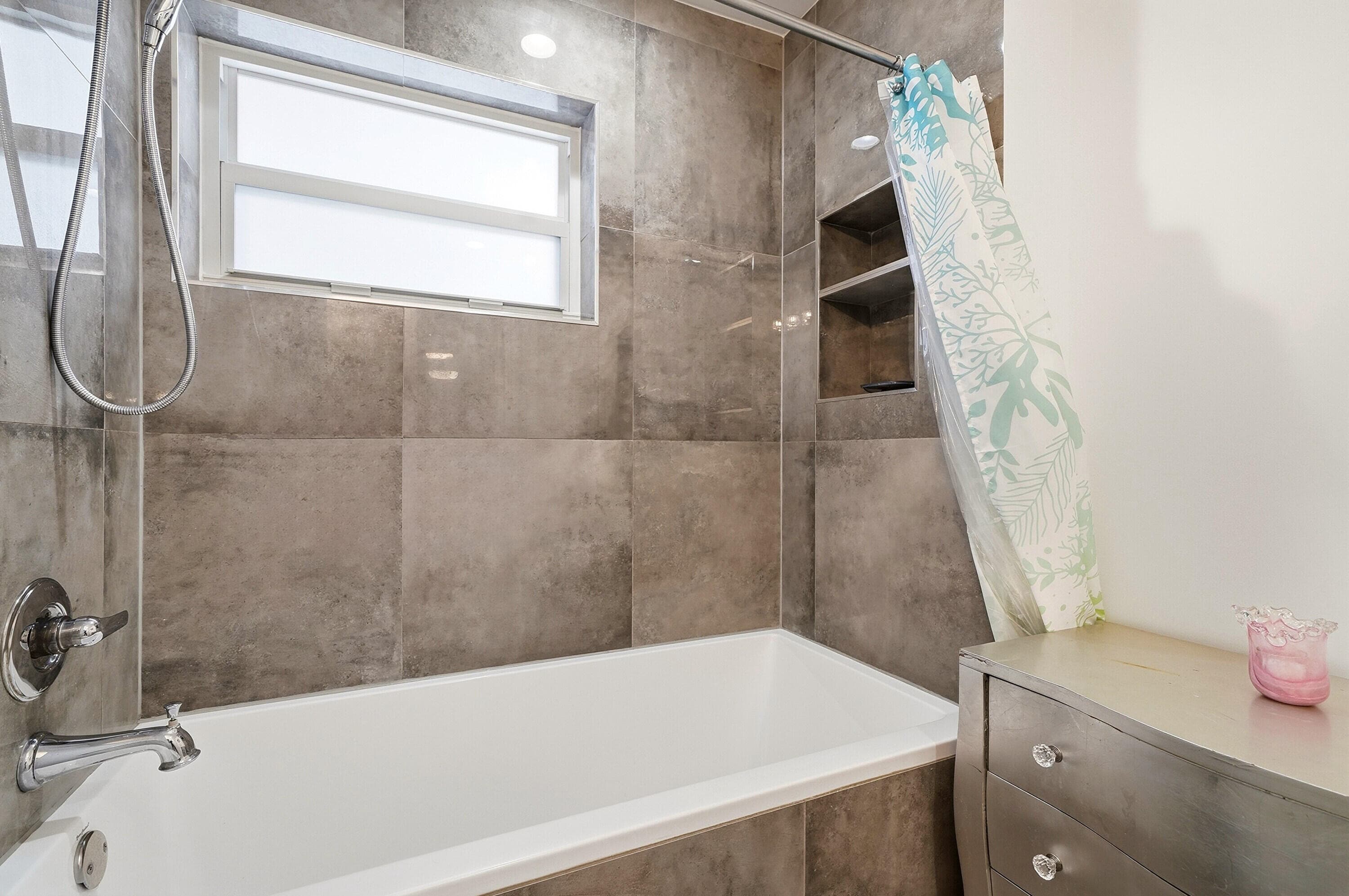 3510 Harrison Street 4, Hollywood, FL 33021 — photo 16 of 31