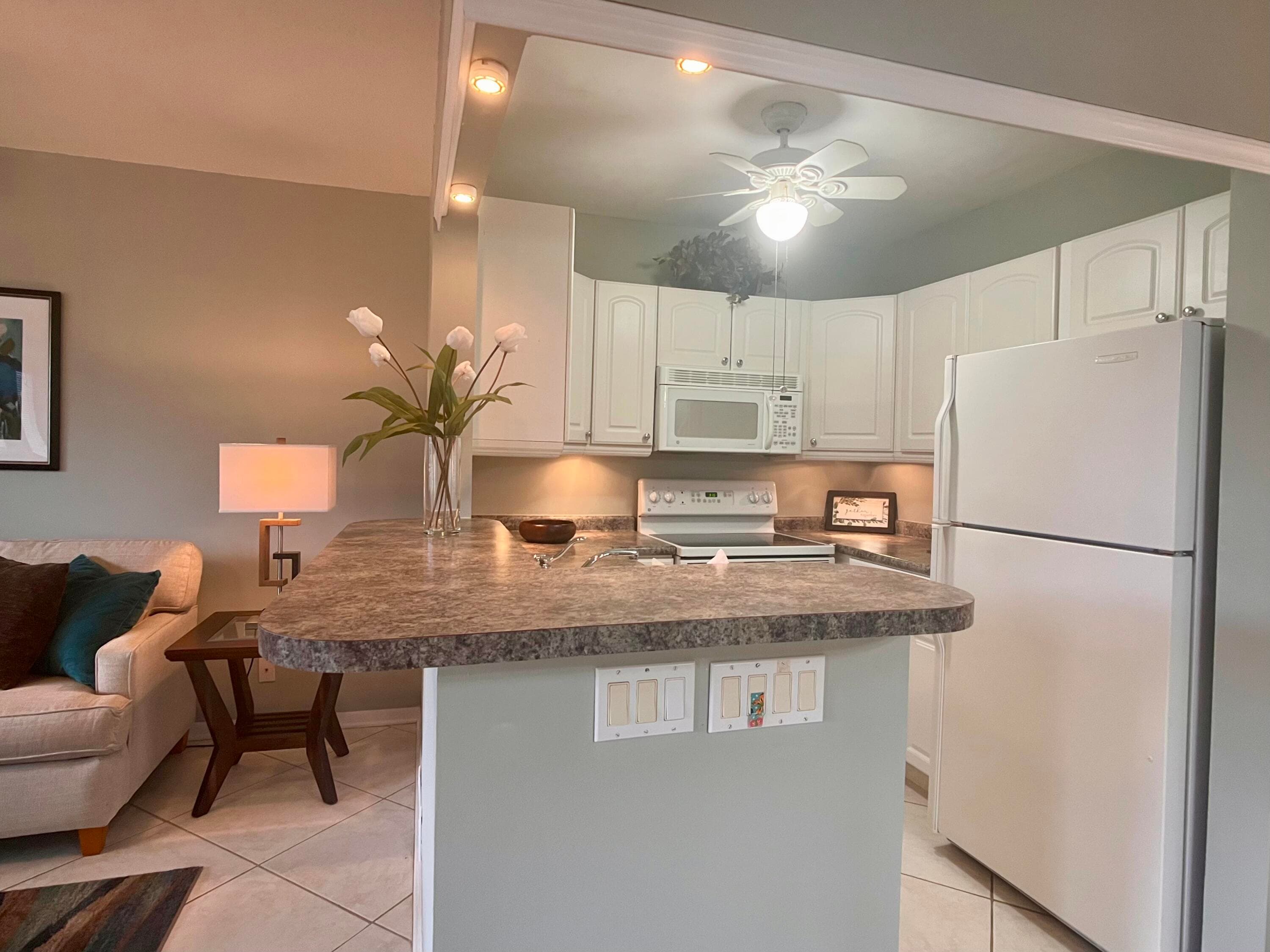 243 Coventry K, West Palm Beach, FL 33417 — photo 4 of 30
