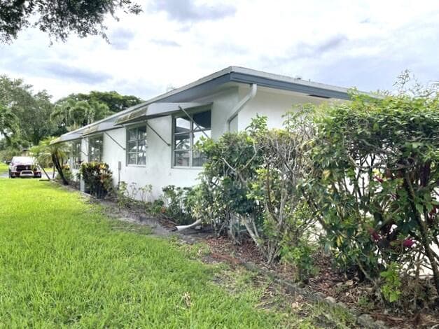 1152 Circle Drive D, Delray Beach, FL 33445 — photo 34 of 47