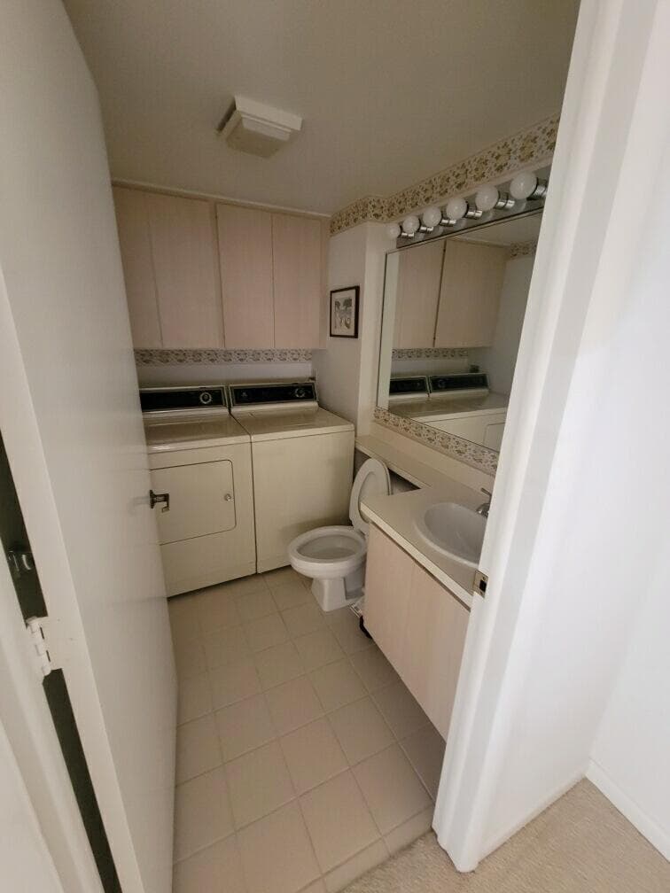 36 Danbury Court B, Royal Palm Beach, FL 33411 — photo 12 of 27