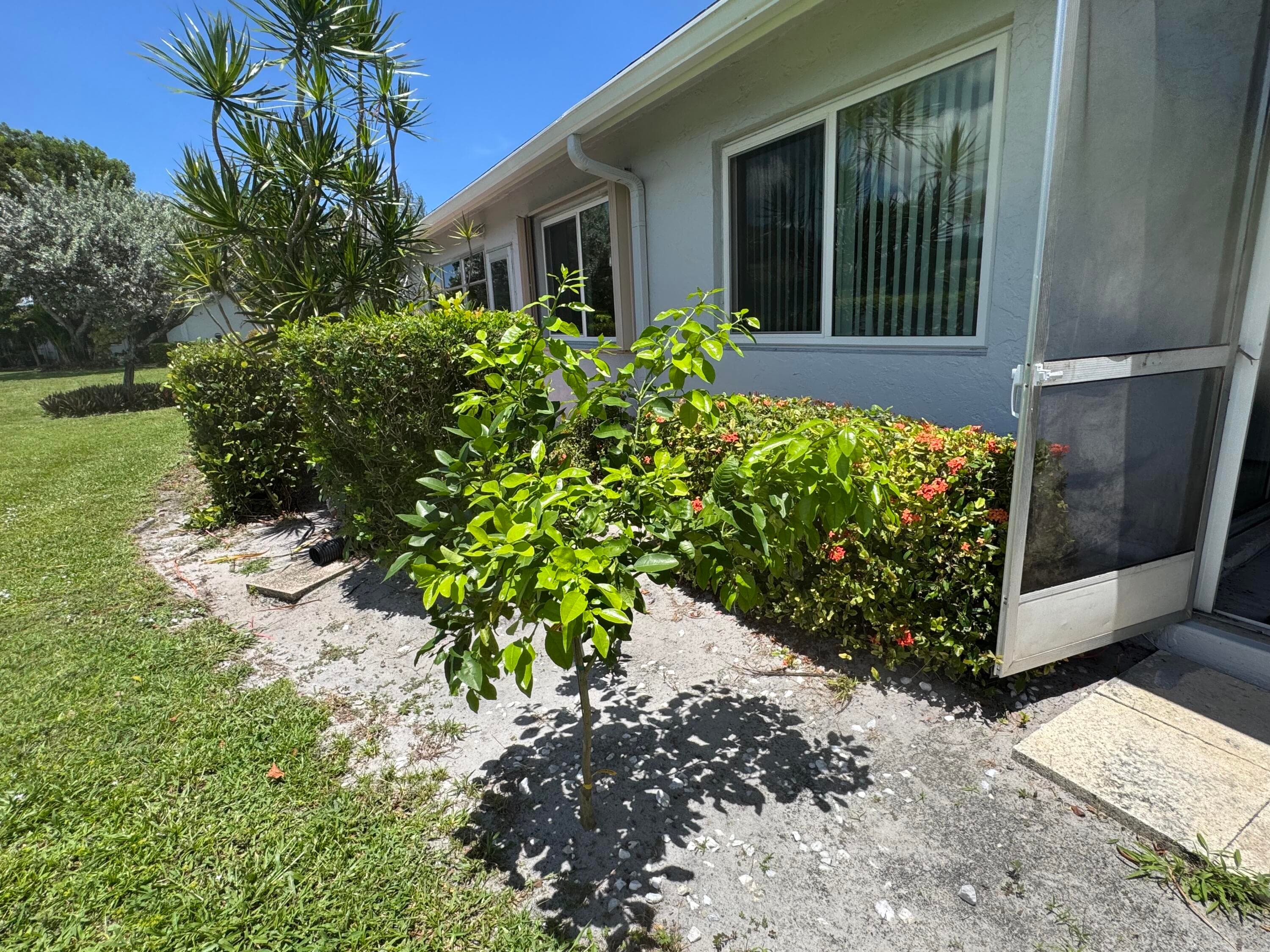 744 Lago Road 1f, Delray Beach, FL 33445 — photo 22 of 25