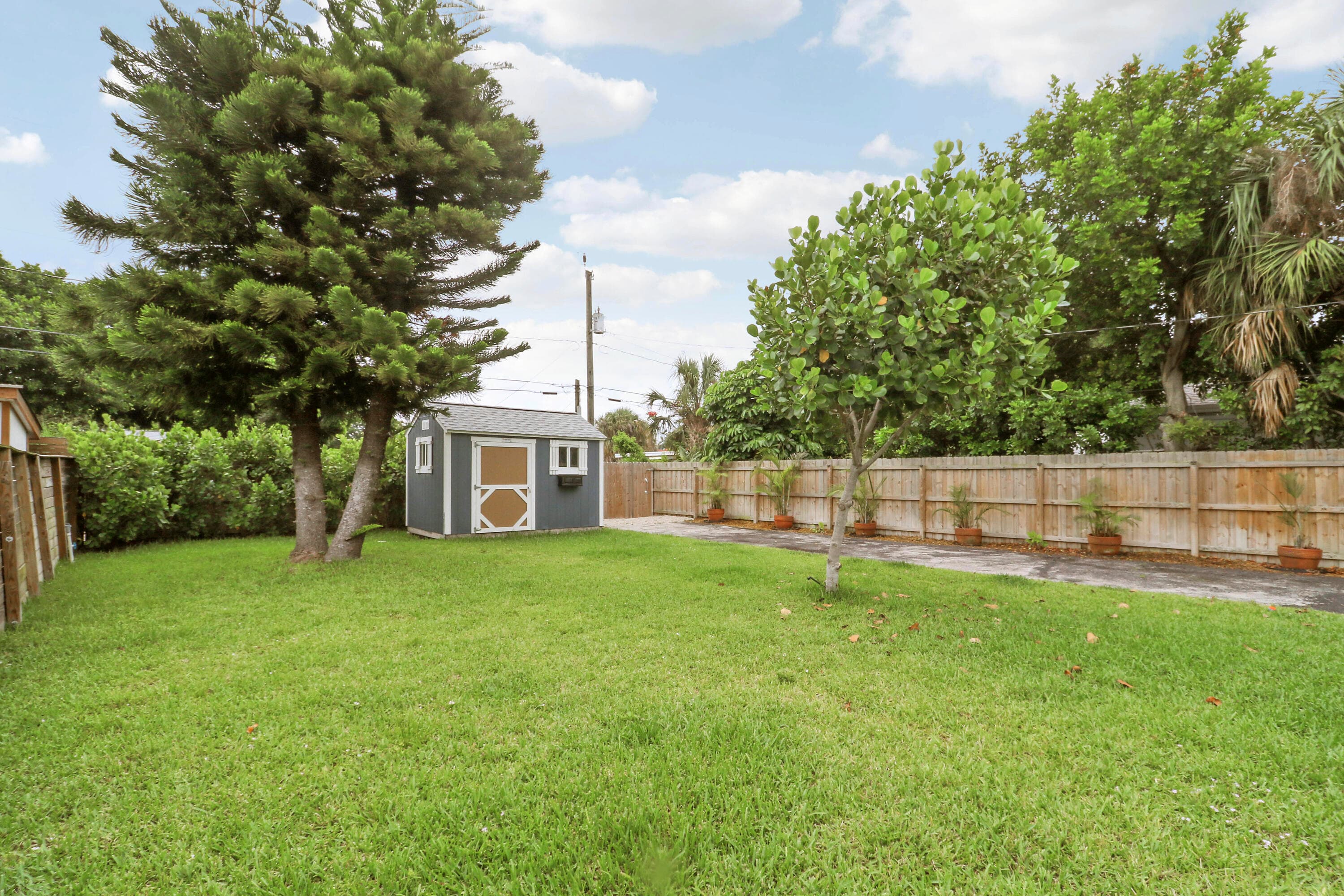 428 S C Street, Lake Worth, FL 33460 — photo 23 of 28