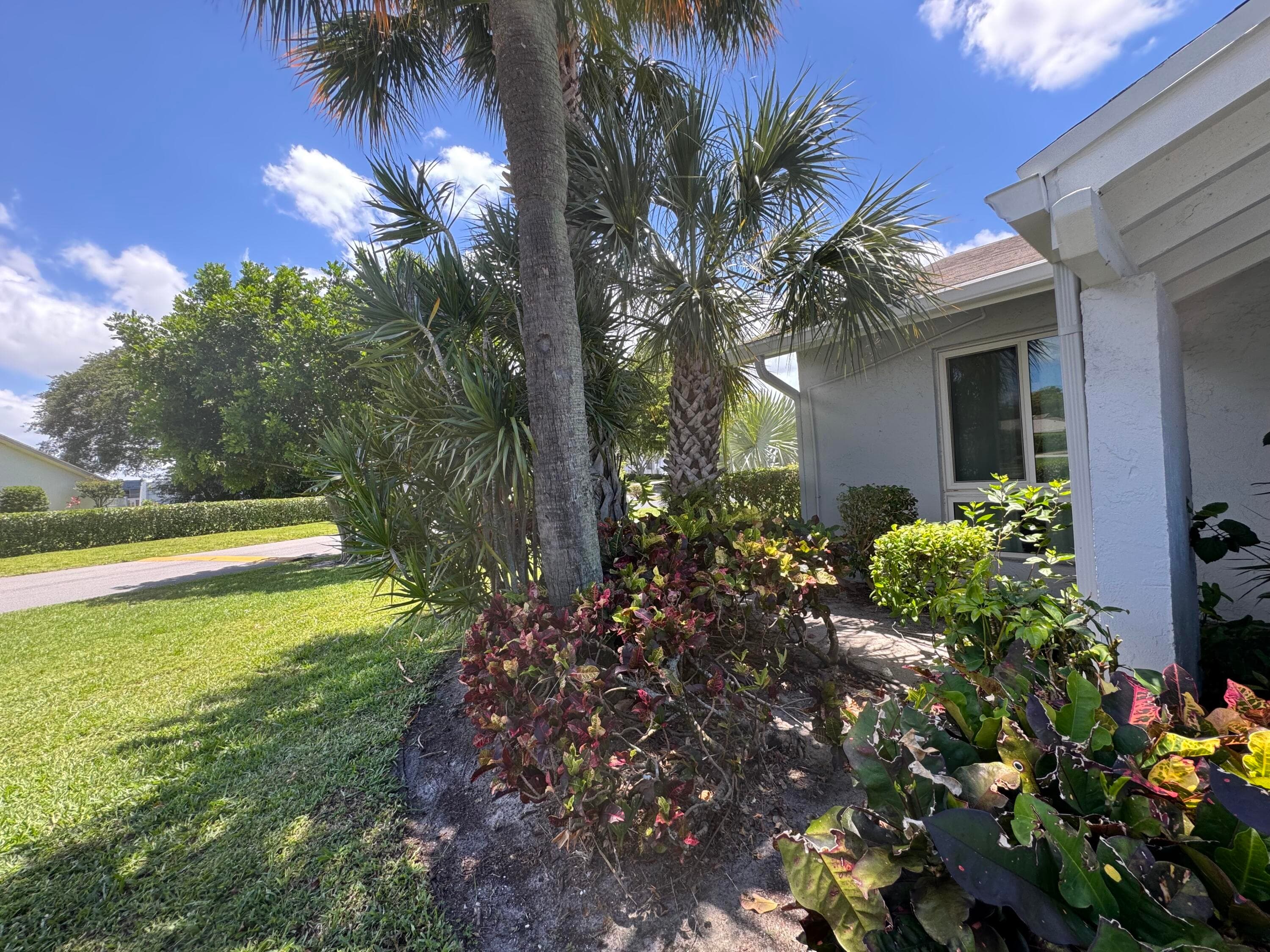 744 Lago Road 1f, Delray Beach, FL 33445 — photo 2 of 25