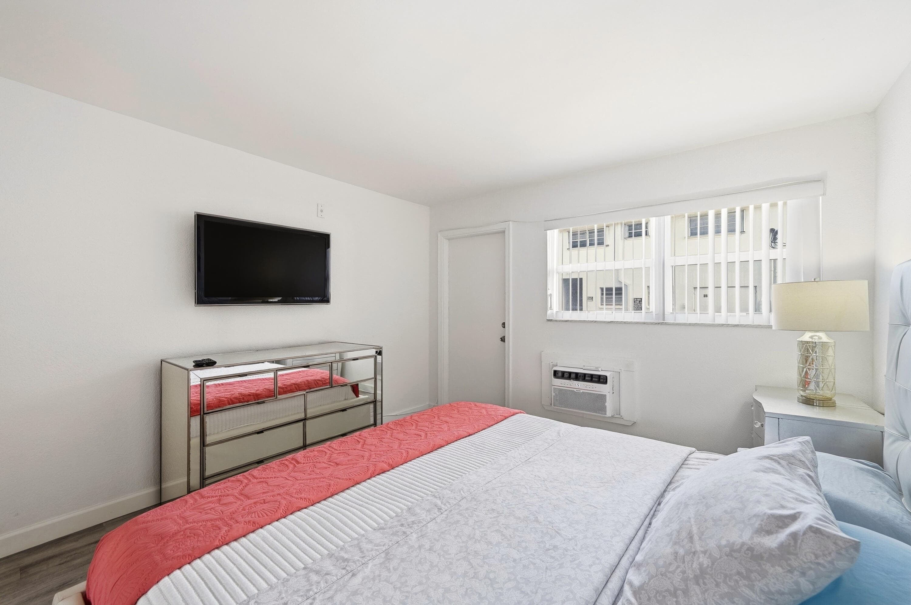 3510 Harrison Street 4, Hollywood, FL 33021 — photo 17 of 31