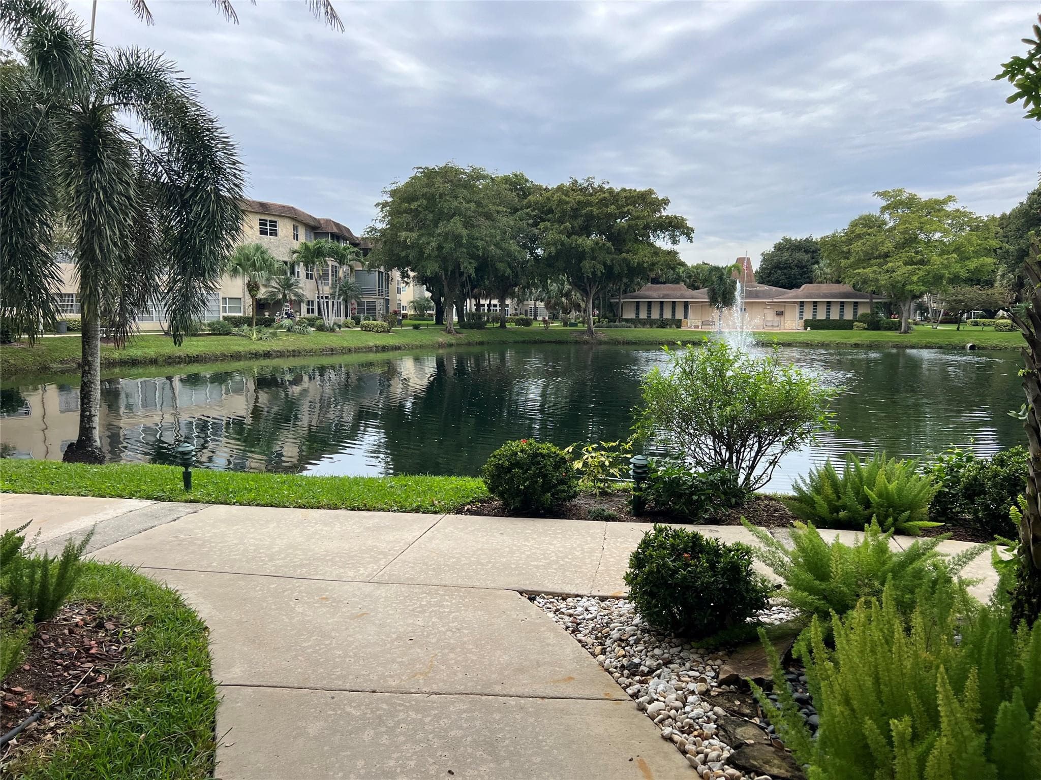 3431 NW 50th Avenue 104, Lauderdale Lakes, FL 33319 — photo 26 of 34