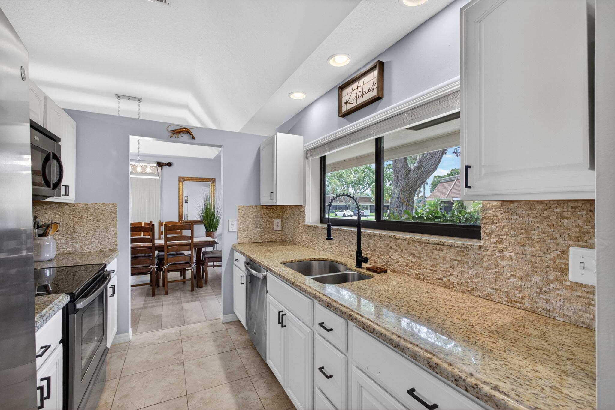 101 Half Moon Circle C, Jupiter, FL 33458 — photo 5 of 42