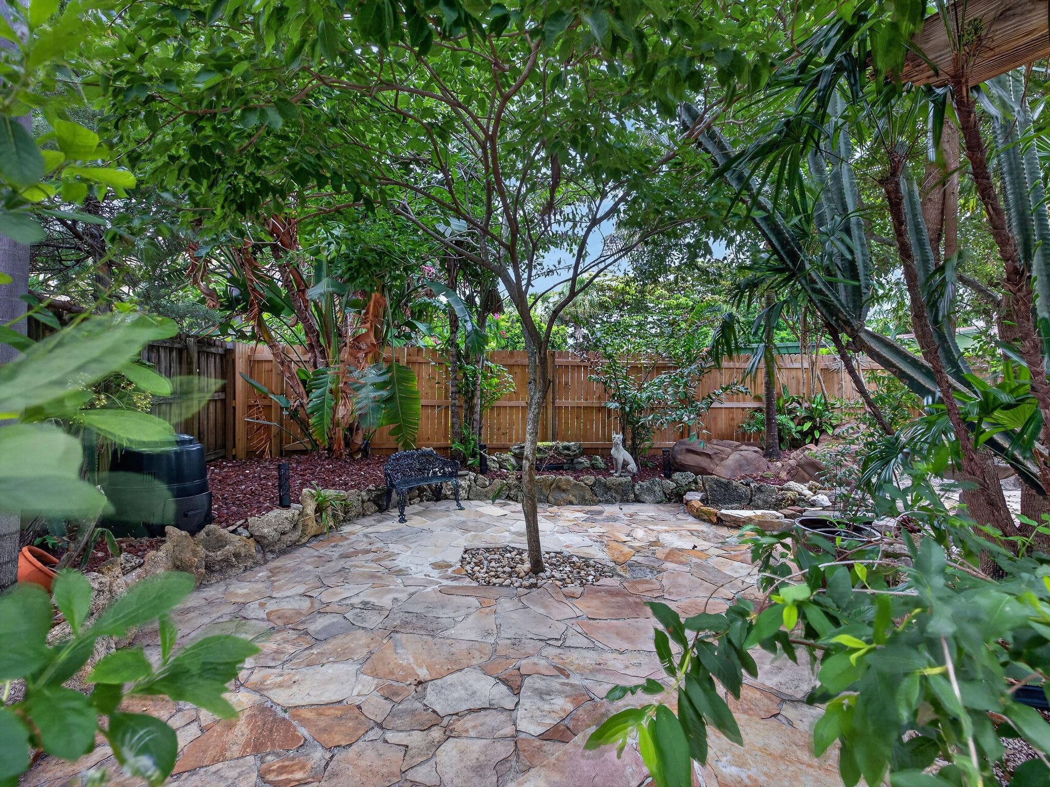 949 NE 25th Avenue, Pompano Beach, FL 33062 — photo 14 of 85