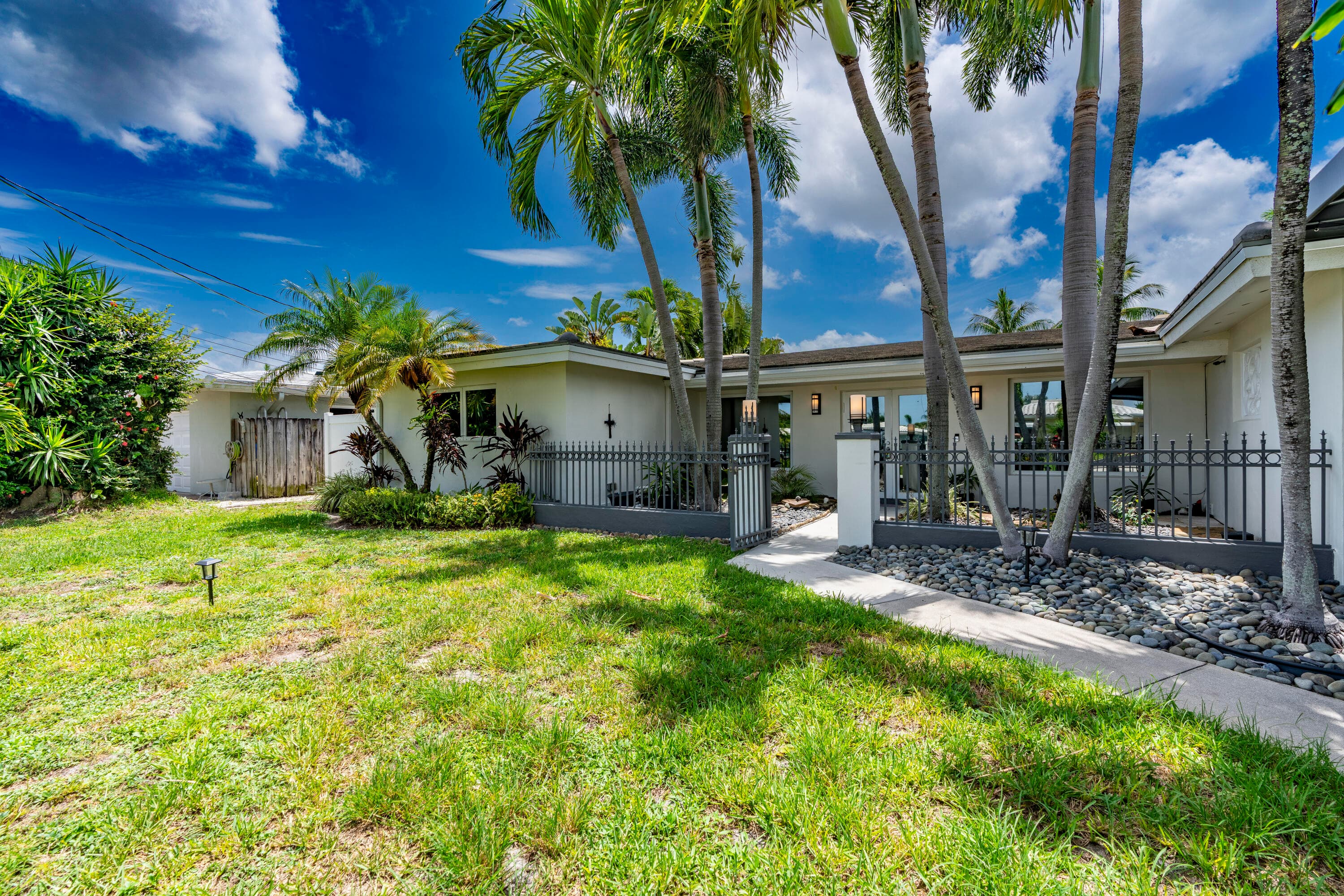 851 SE 5th Avenue, Pompano Beach, FL 33060 — photo 136 of 138