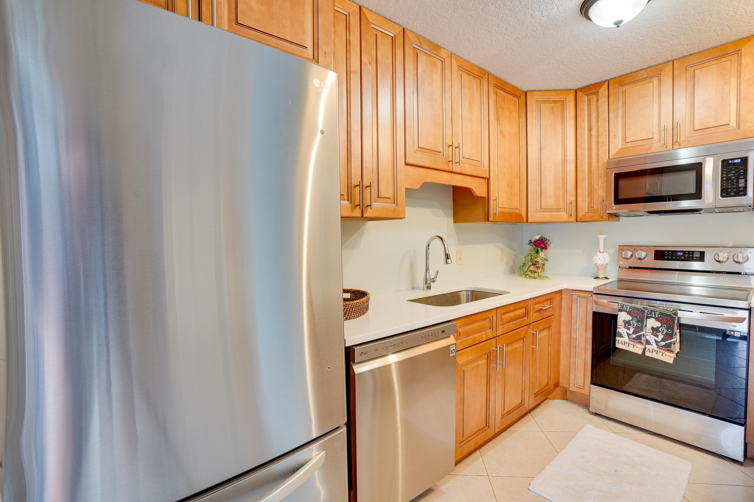 3201 SE Guinevere Lane A, Port St. Lucie, FL 34952 — photo 12 of 38