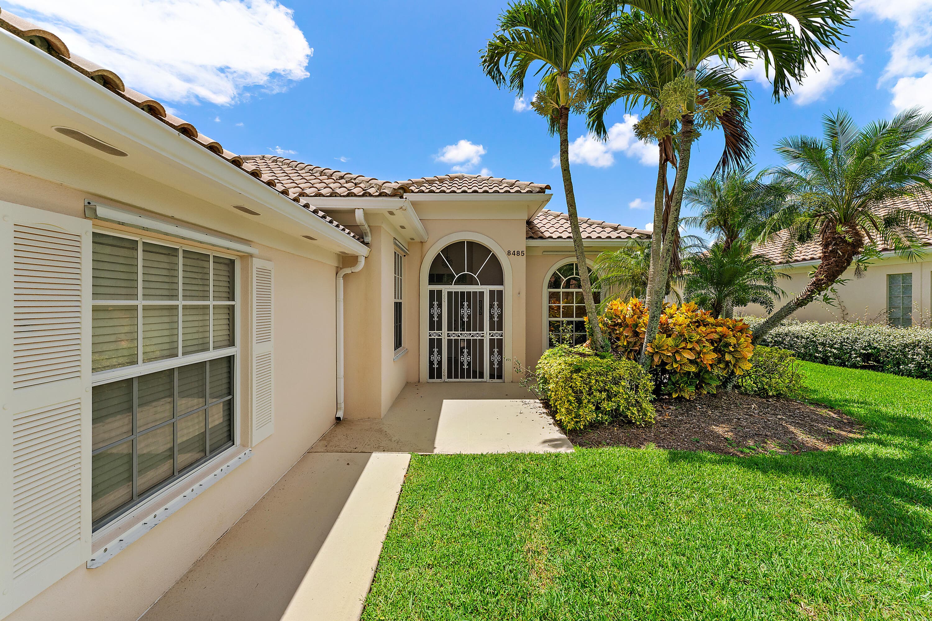 8485 SE Palm Hammock Lane, Hobe Sound, FL 33455 — photo 2 of 74