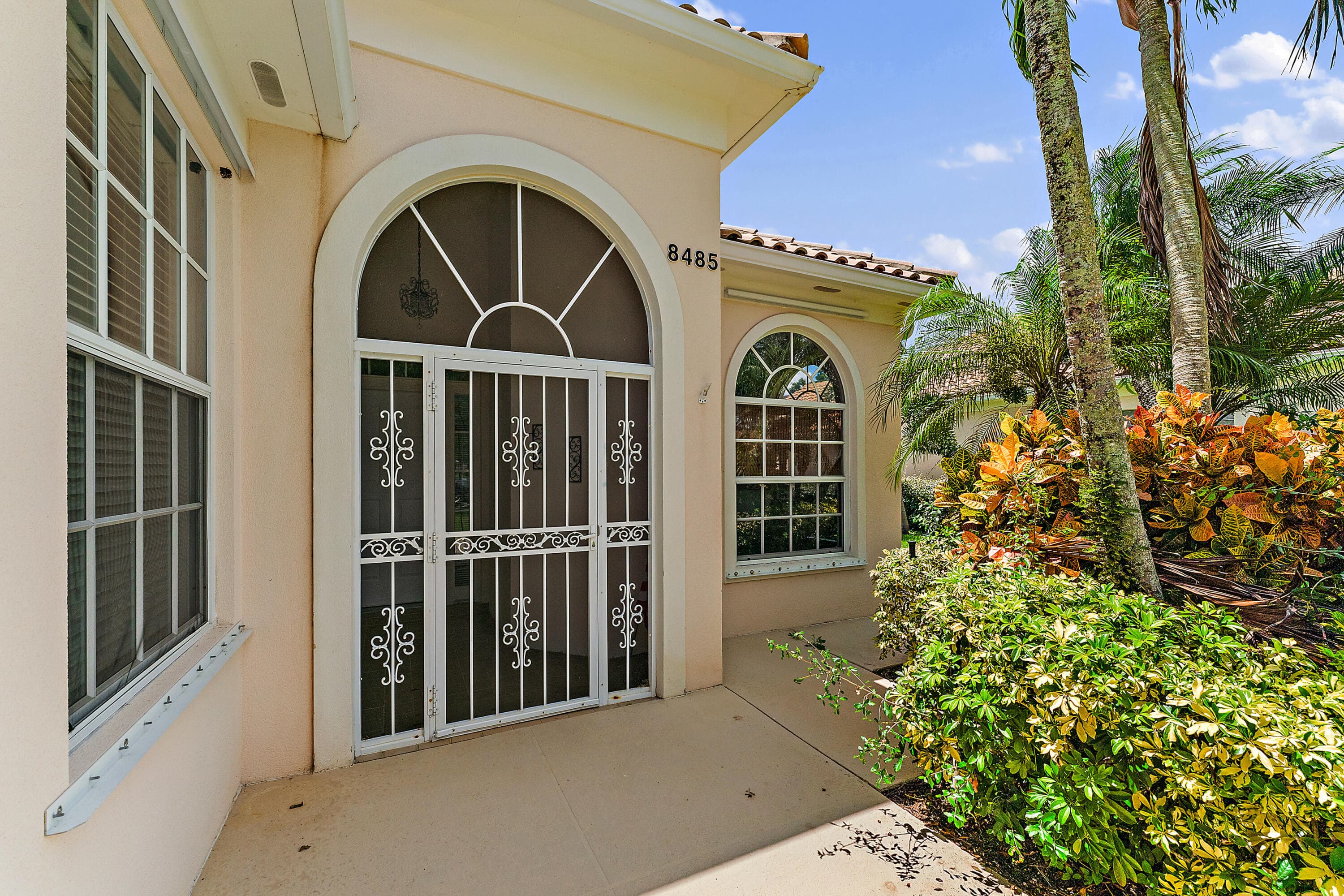 8485 SE Palm Hammock Lane, Hobe Sound, FL 33455 — photo 3 of 74