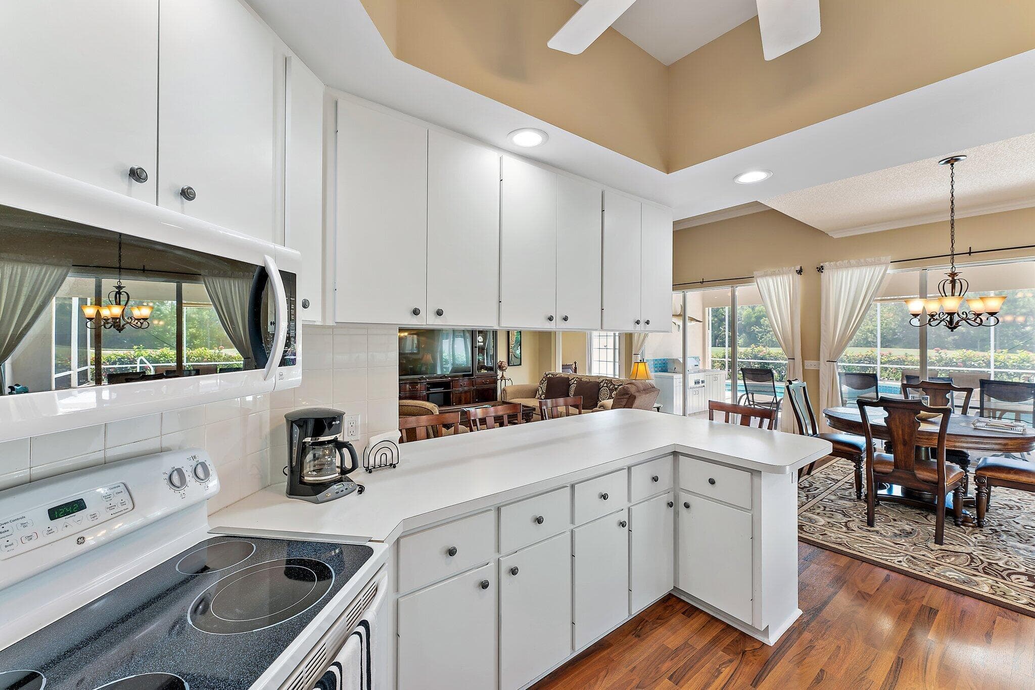 8485 SE Palm Hammock Lane, Hobe Sound, FL 33455 — photo 10 of 74