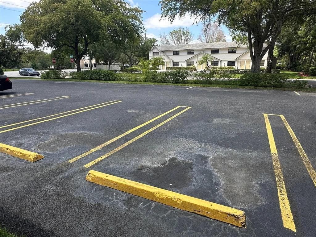 11676 NW 45th Street, Coral Springs, FL 33065 — photo 34 of 36