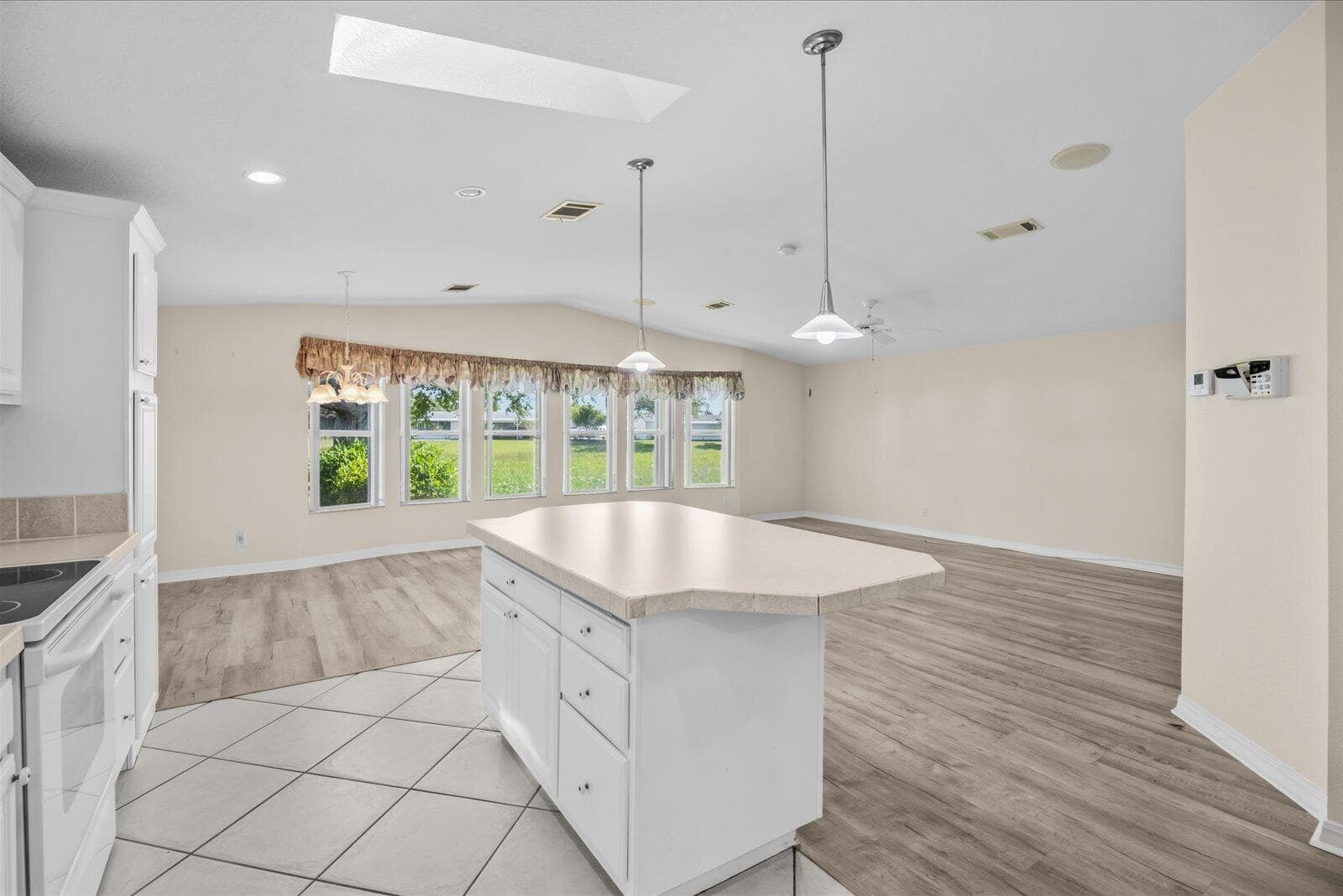 7654 Red Crossbill Court, Port St. Lucie, FL 34952 — photo 12 of 50