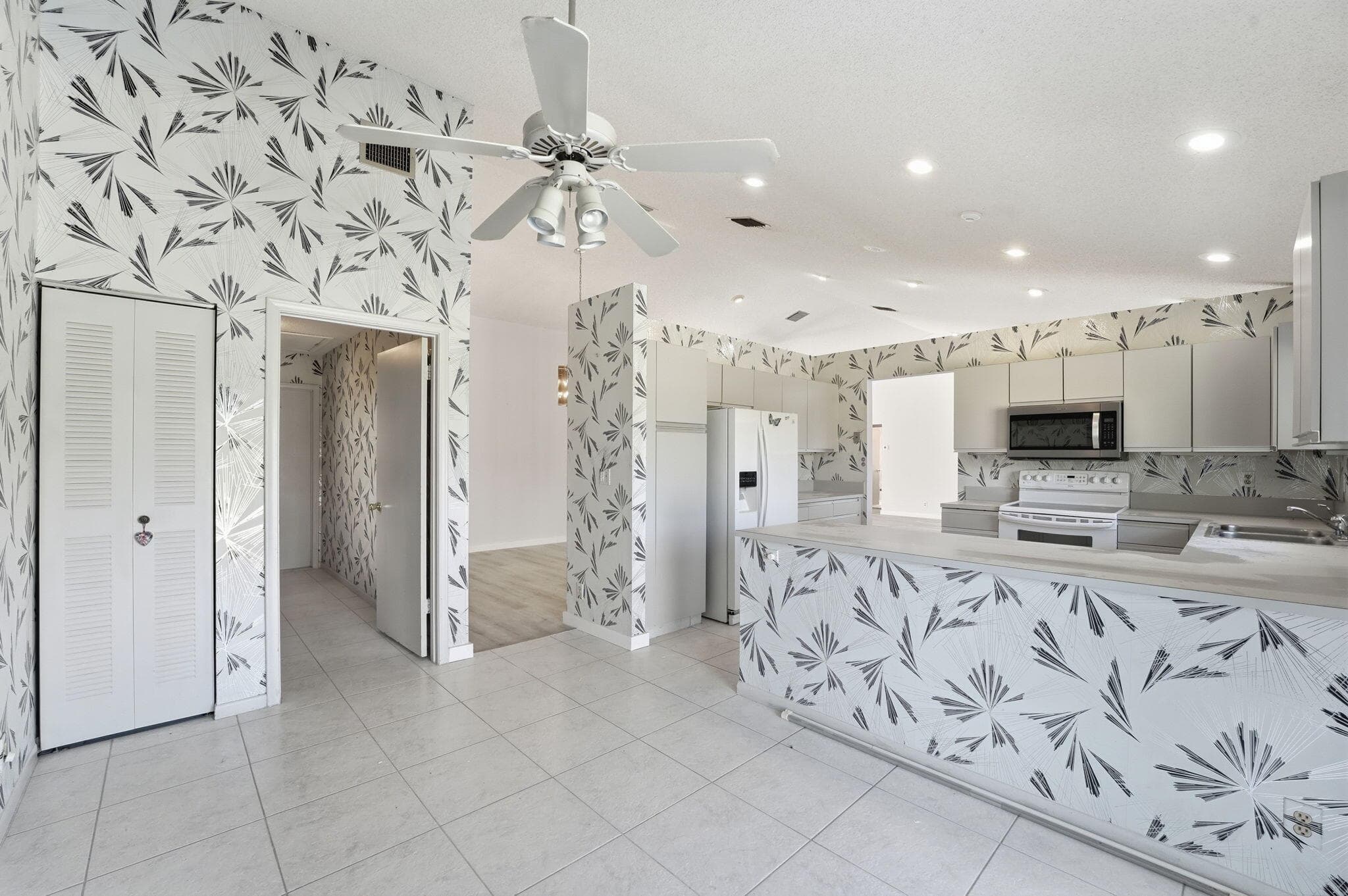 9476 El Clair Ranch Road, Boynton Beach, FL 33437 — photo 19 of 34