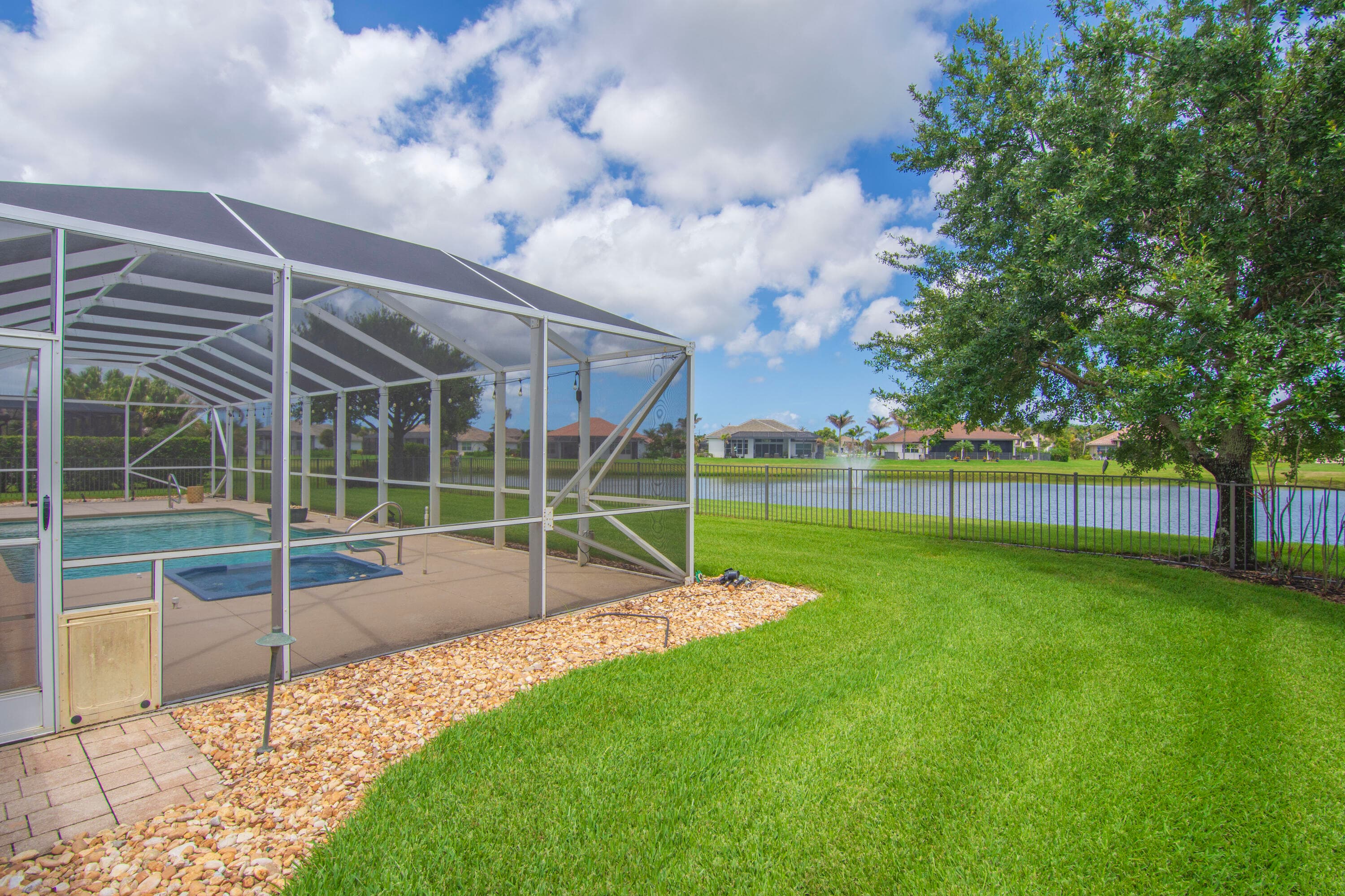 470 Pittman Avenue, Vero Beach, FL 32968 — photo 7 of 47
