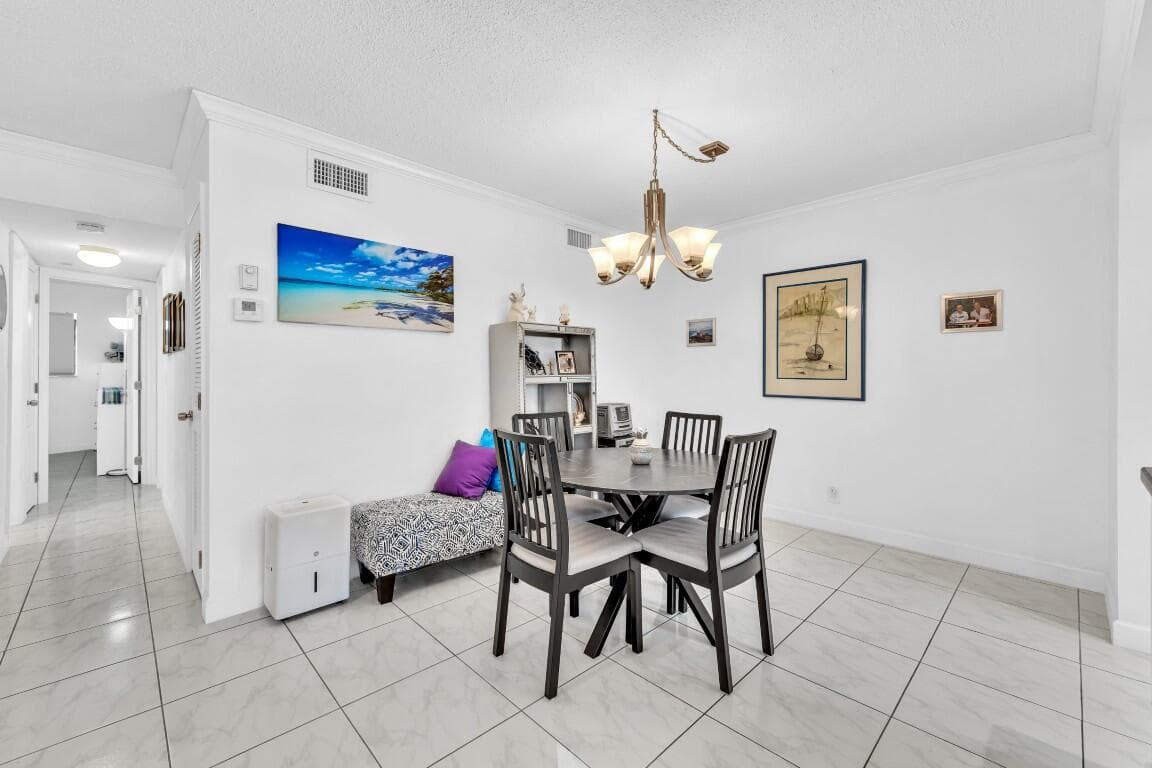 580 Egret Drive 121, Hallandale Beach, FL 33009 — photo 10 of 42