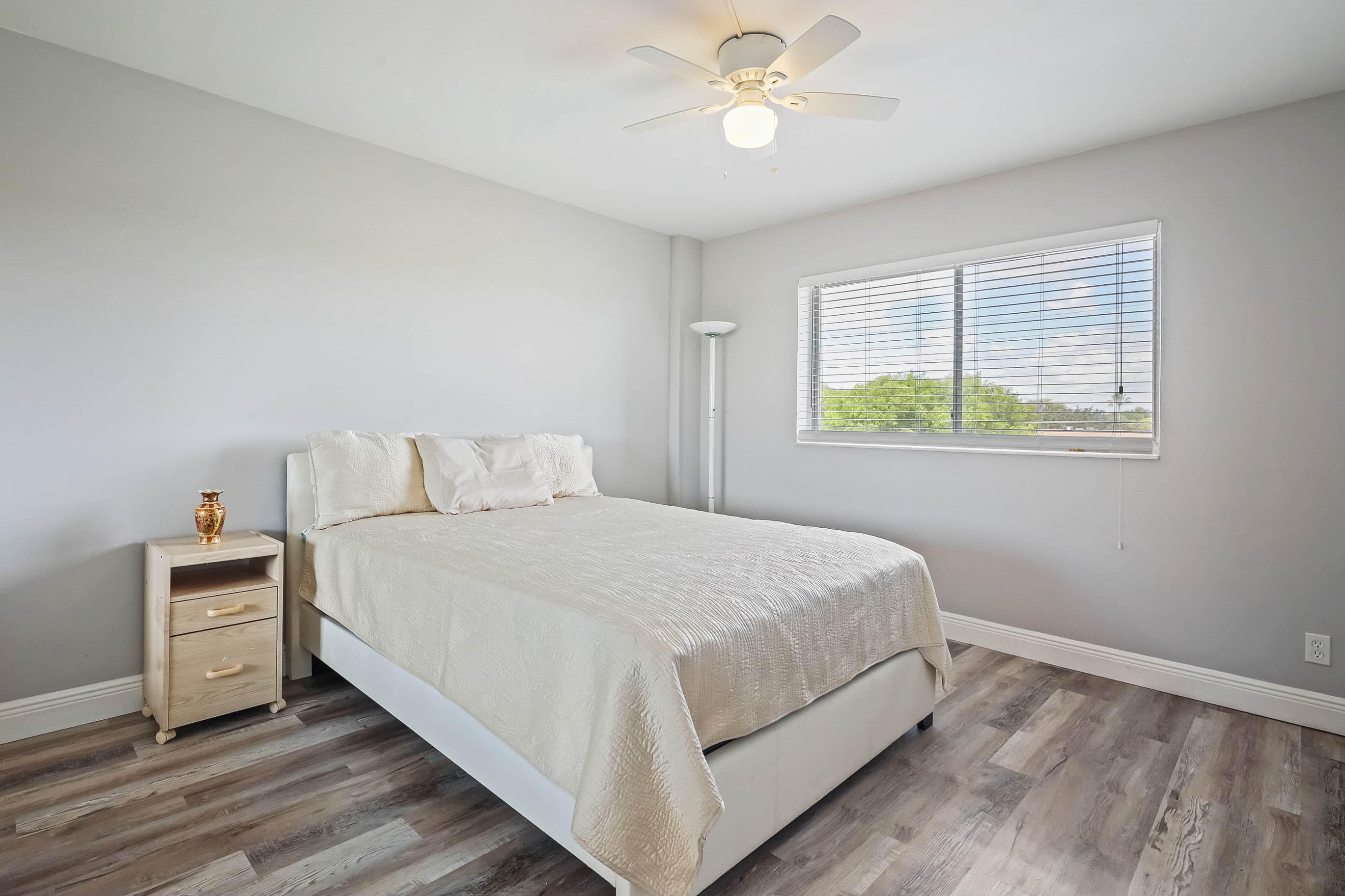 6850 10th Avenue N 310, Greenacres, FL 33467 — photo 17 of 33