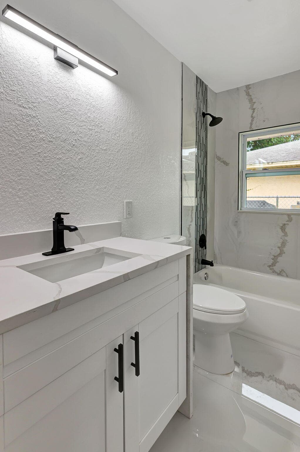 1825 39th Avenue, Vero Beach, FL 32960 — photo 4 of 23