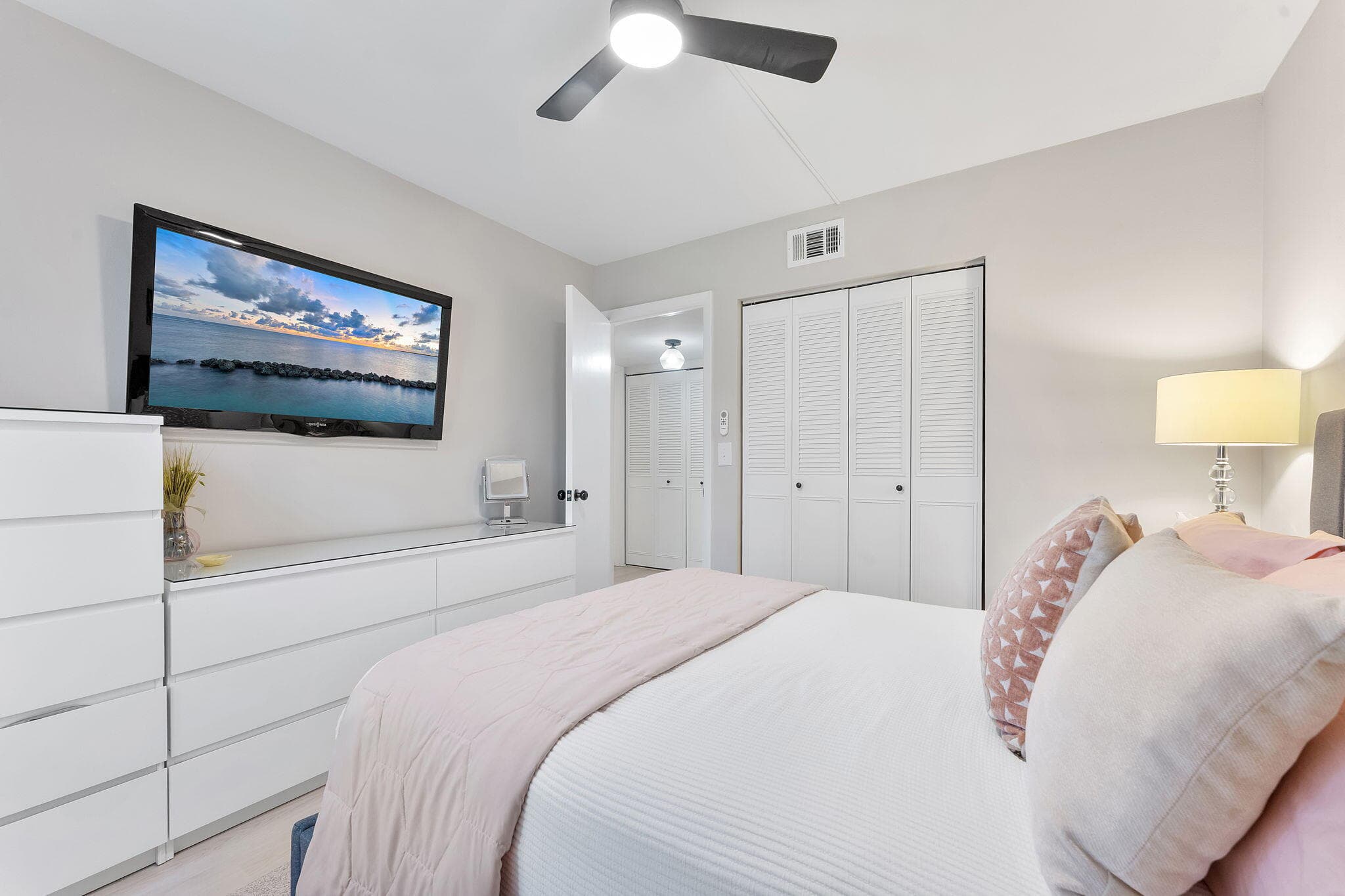 11230 Green Lake Drive 204, Boynton Beach, FL 33437 — photo 17 of 35