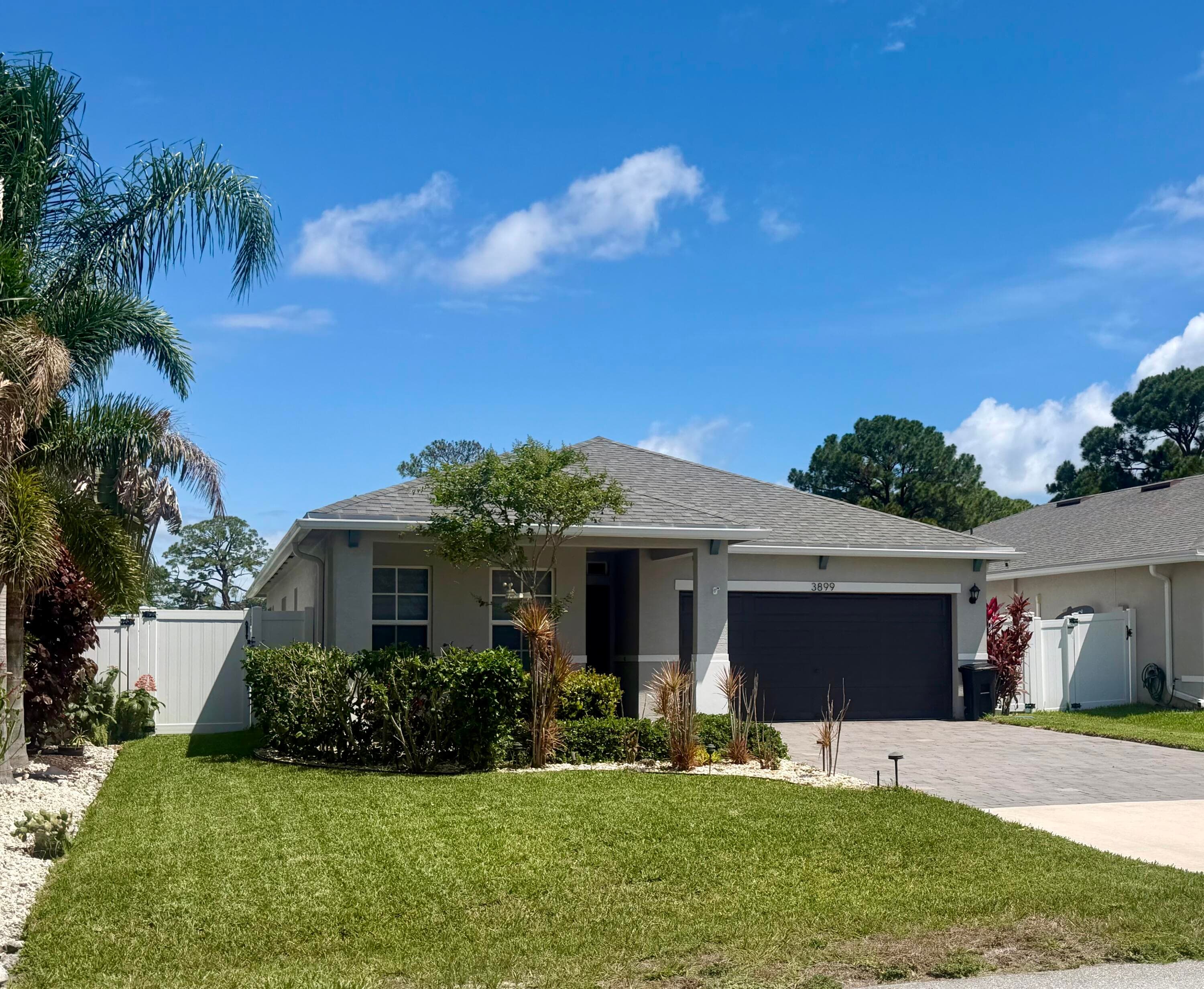 3899 SE Lee Street, Stuart, FL 34997 — photo 2 of 48