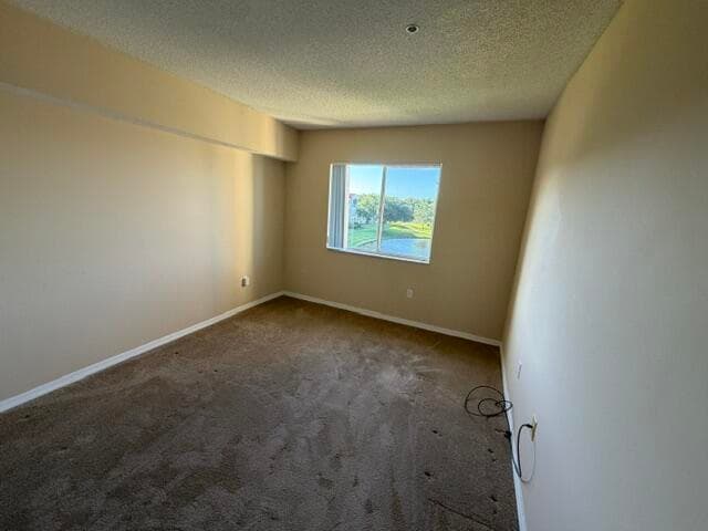 1590 S 42nd Circle S 308, Vero Beach, FL 32967 — photo 14 of 15