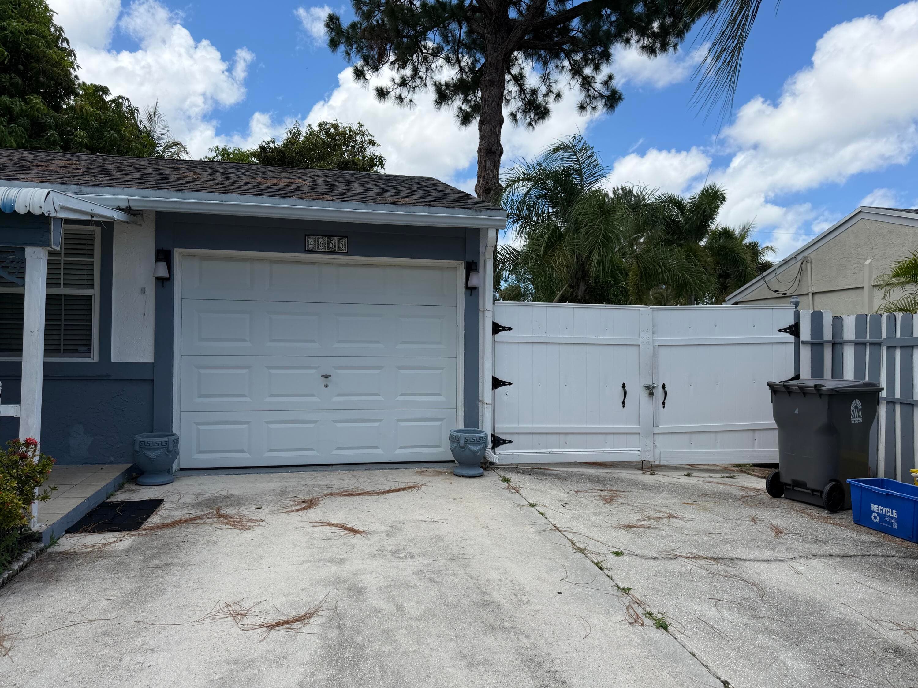 4655 Appaloosa Street, West Palm Beach, FL 33417 — photo 4 of 32