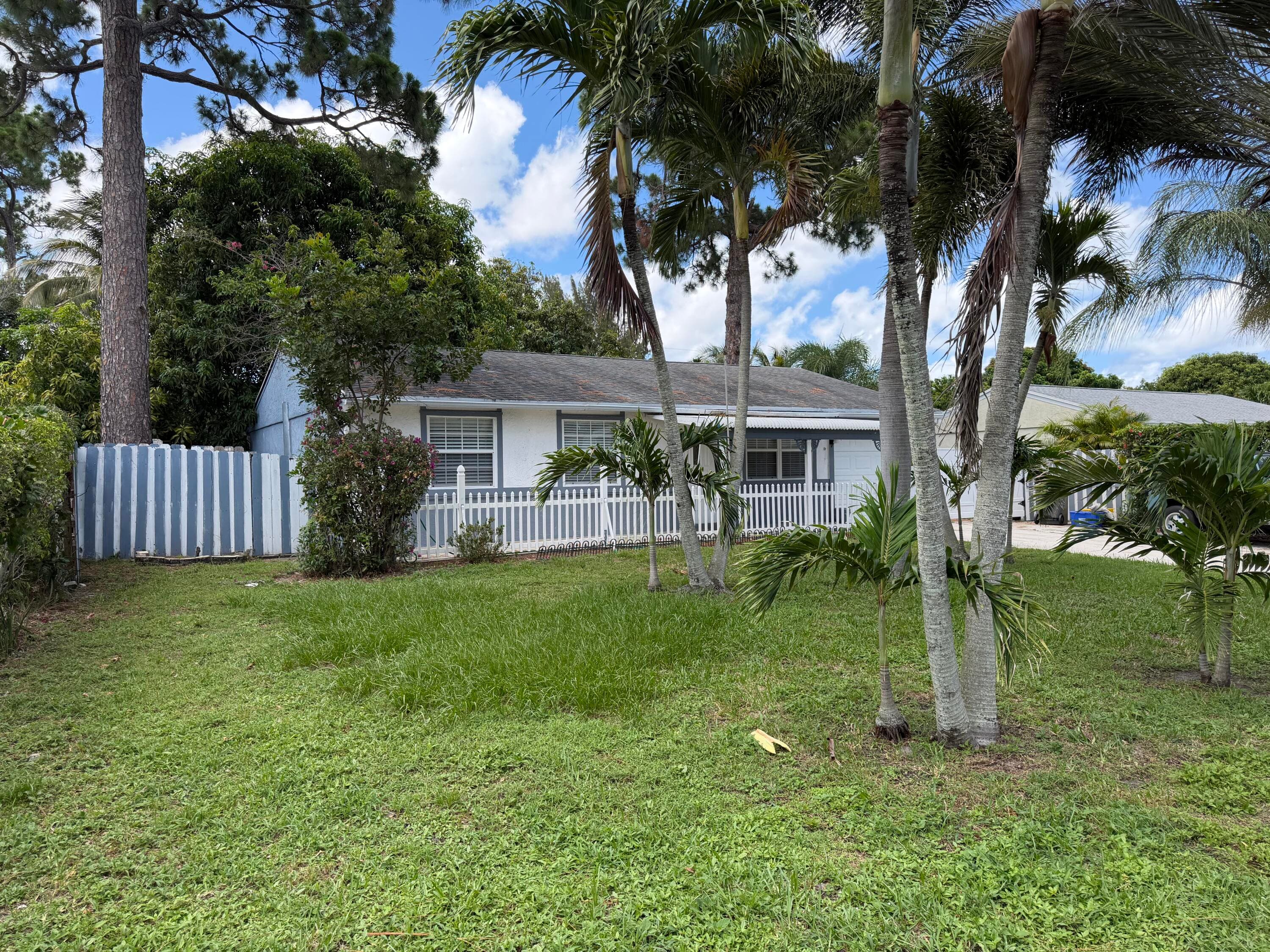 4655 Appaloosa Street, West Palm Beach, FL 33417 — photo 3 of 32