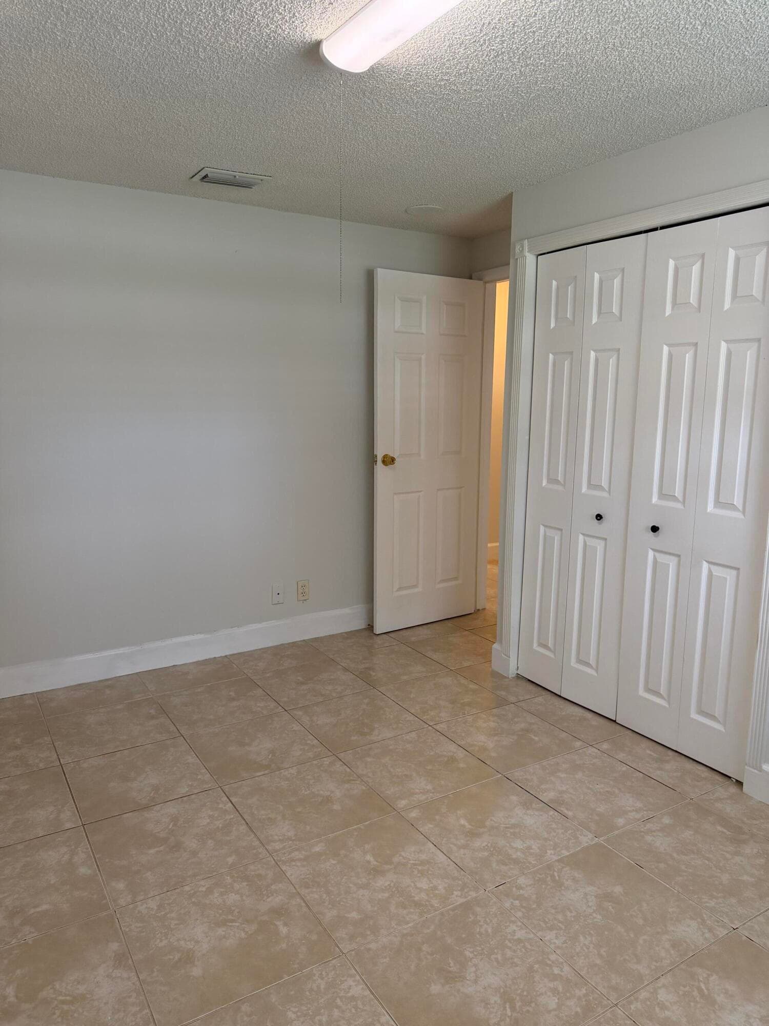 4655 Appaloosa Street, West Palm Beach, FL 33417 — photo 15 of 32