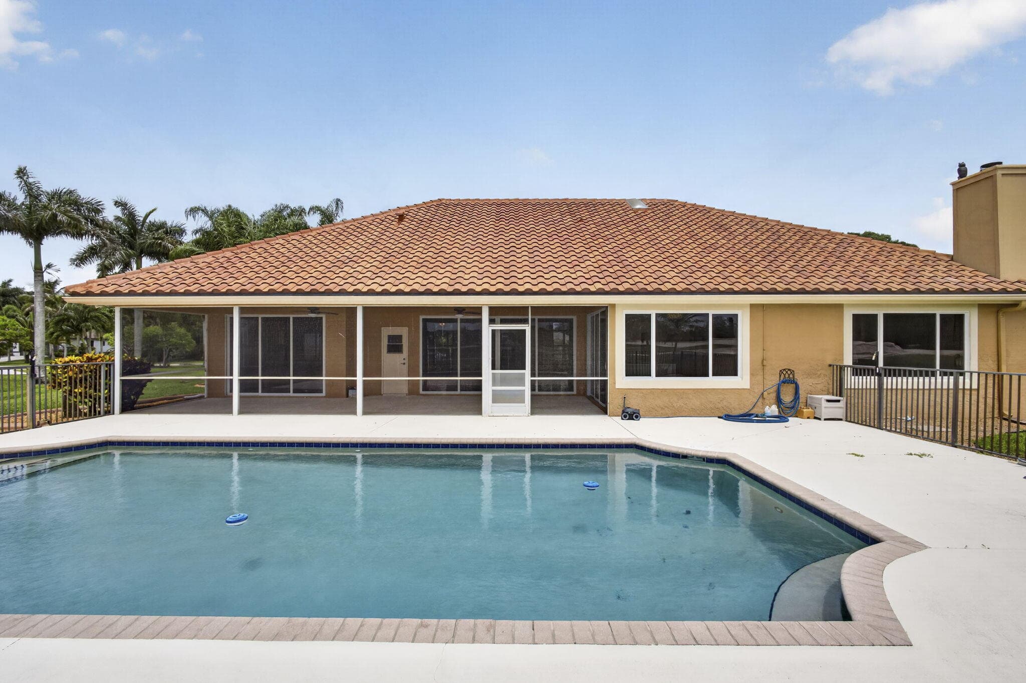 8030 Woodsmuir Drive, Palm Beach Gardens, FL 33412 — photo 35 of 77