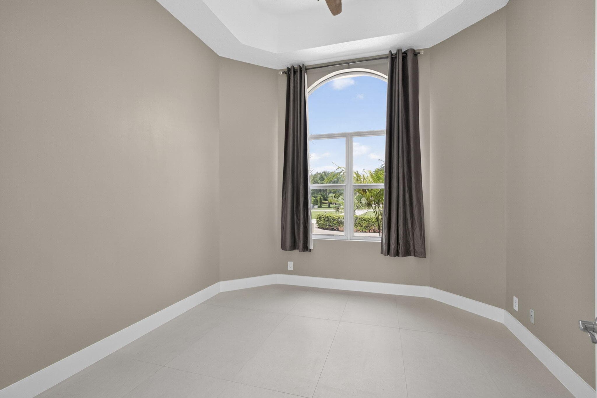 8030 Woodsmuir Drive, Palm Beach Gardens, FL 33412 — photo 62 of 77