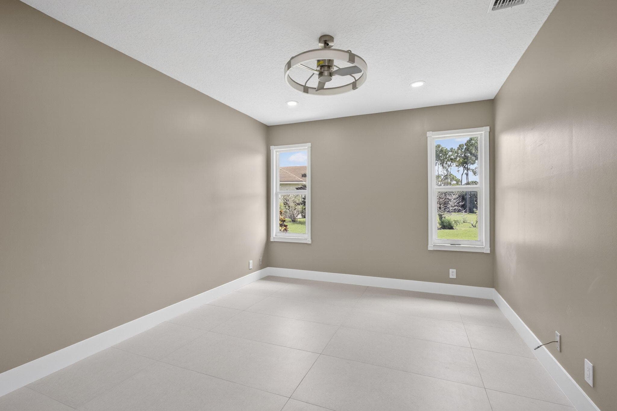 8030 Woodsmuir Drive, Palm Beach Gardens, FL 33412 — photo 46 of 77