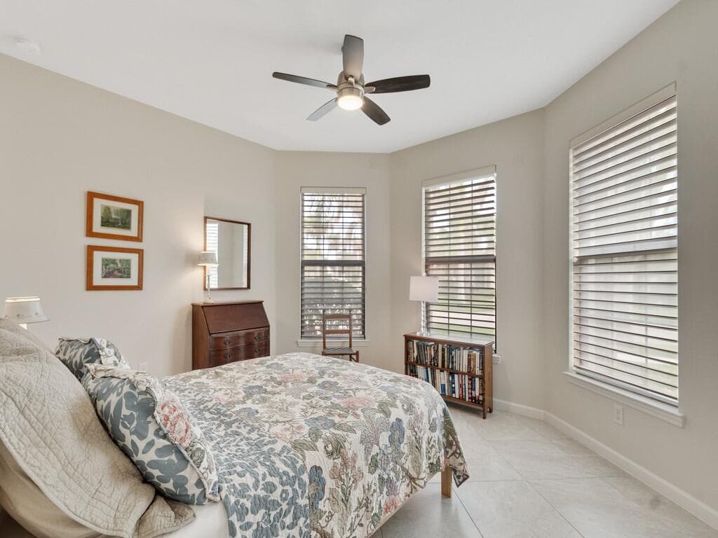 4633 Ibis Road, Vero Beach, FL 32967 — photo 6 of 26