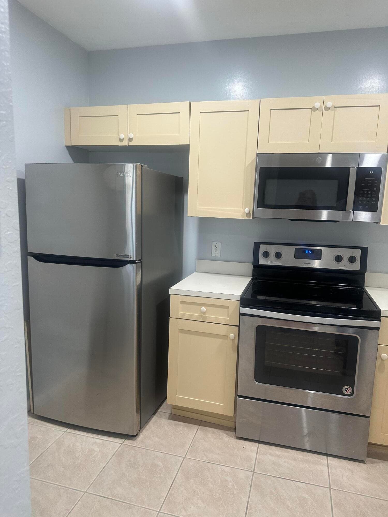 1049 Golden Lakes Boulevard 122, West Palm Beach, FL 33411 — photo 11 of 13