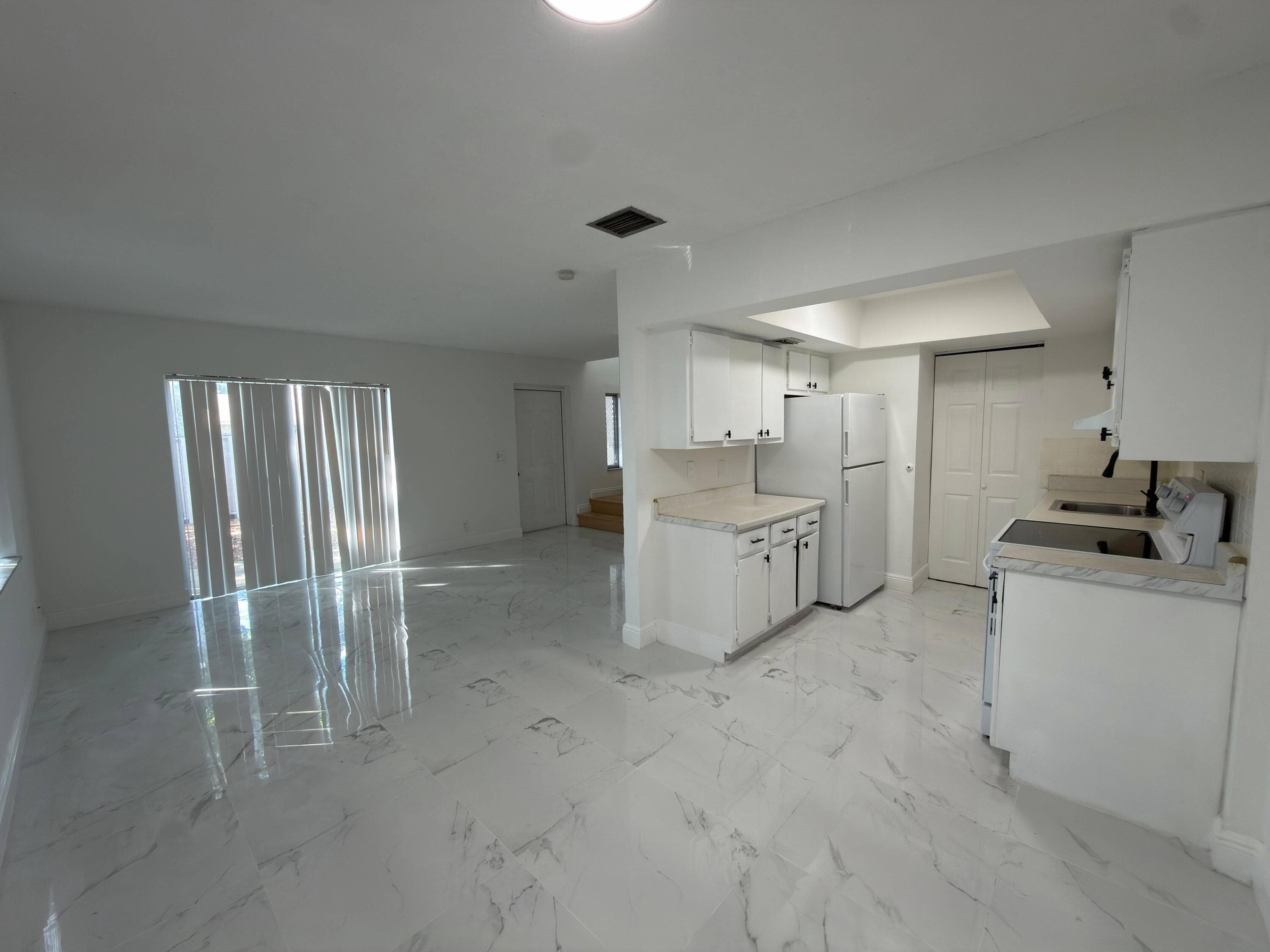 5702 NW 22nd Court 28-b, Lauderhill, FL 33313 — photo 5 of 36