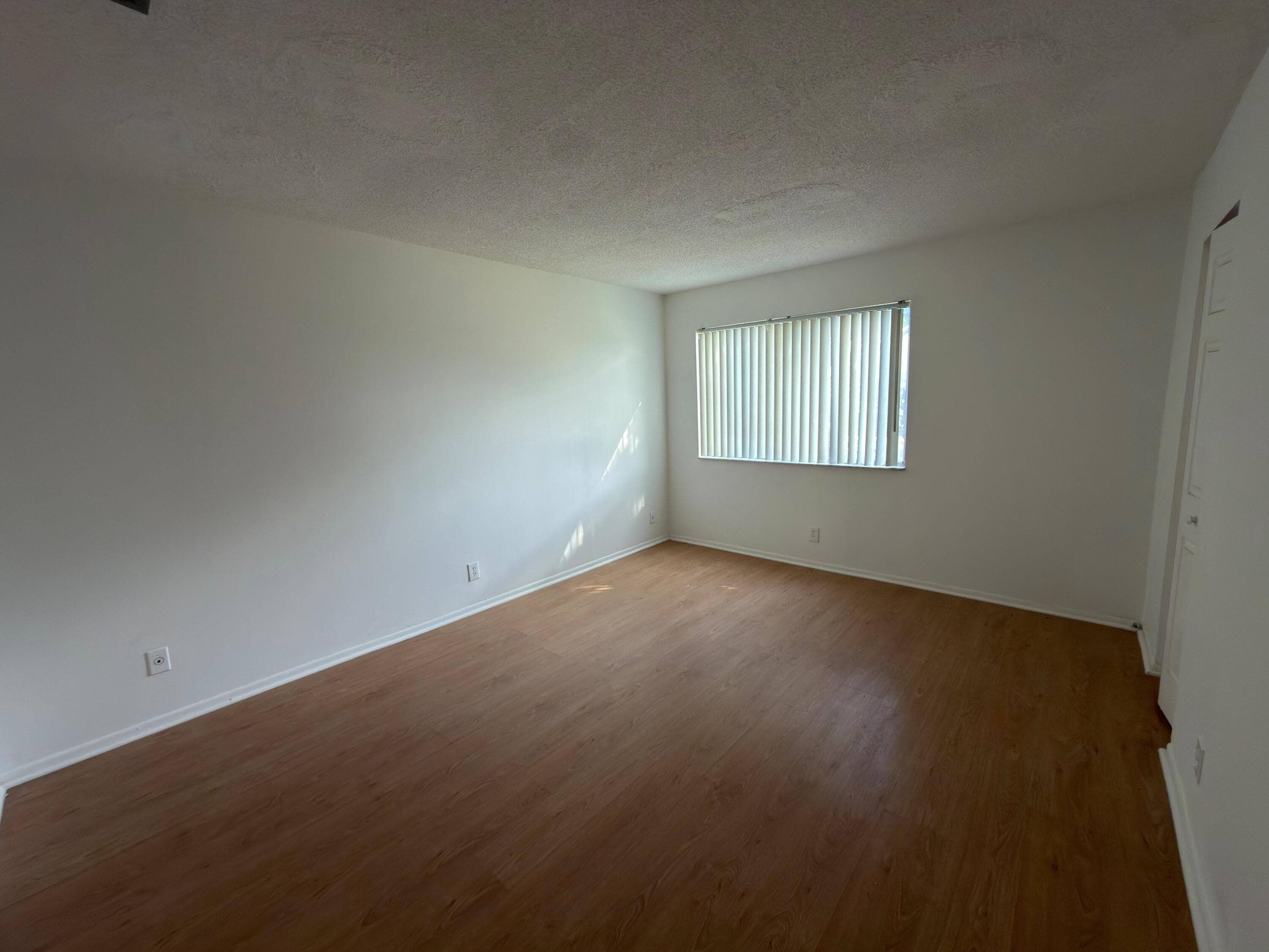 5702 NW 22nd Court 28-b, Lauderhill, FL 33313 — photo 27 of 36