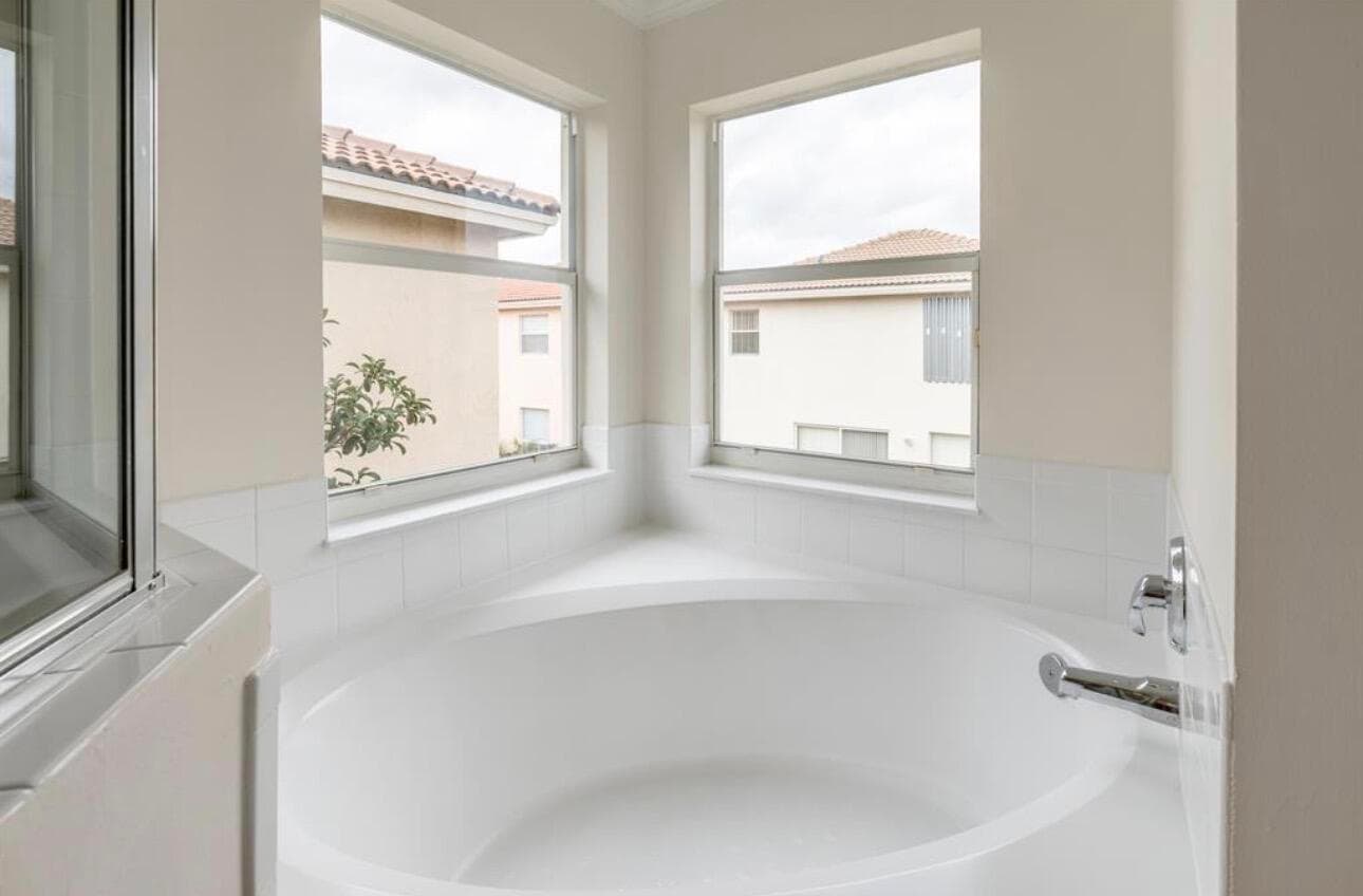 4147 Meade Way, West Palm Beach, FL 33409 — photo 4 of 15