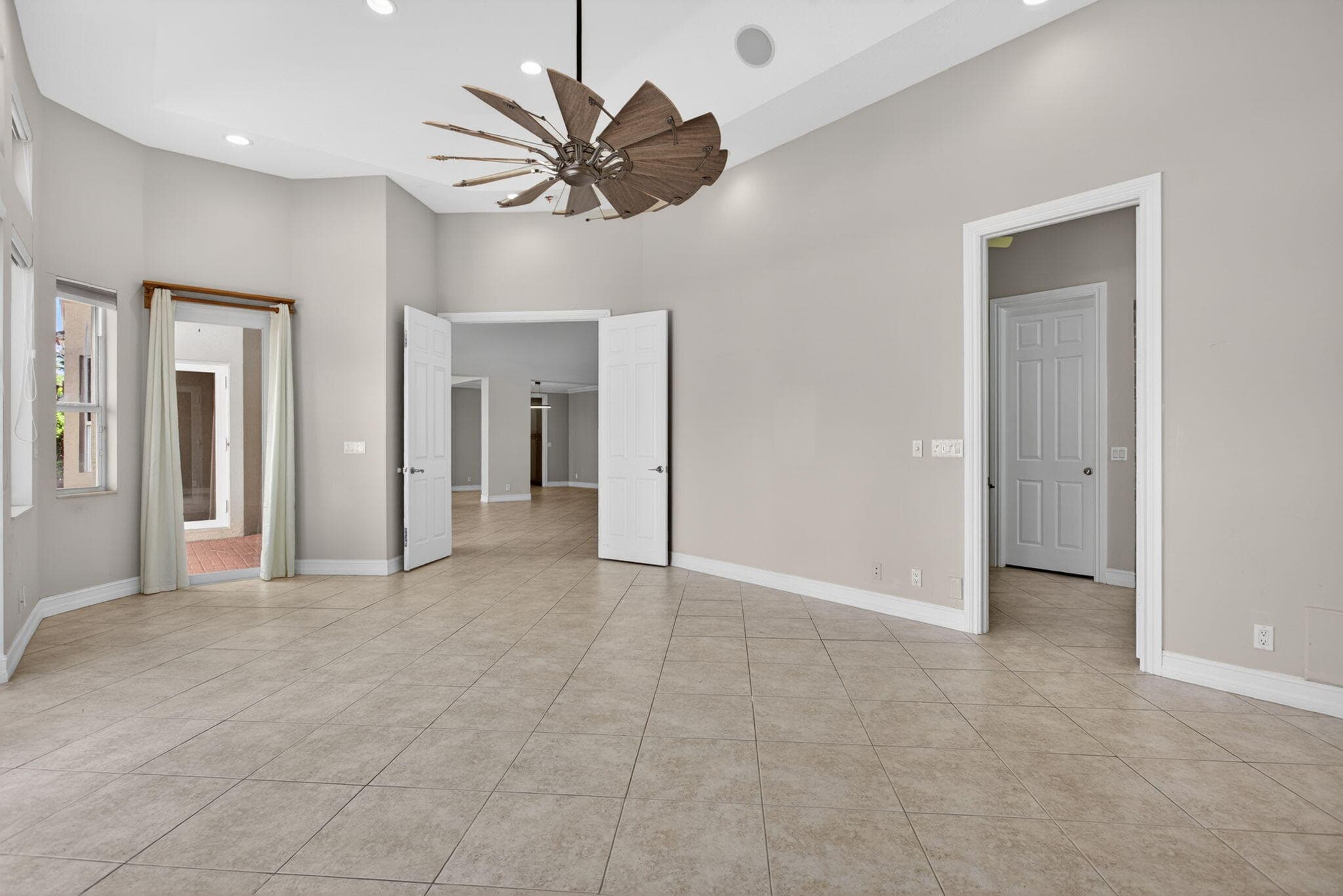 4901 NE 29th Avenue, Lighthouse Point, FL 33064 — photo 32 of 53