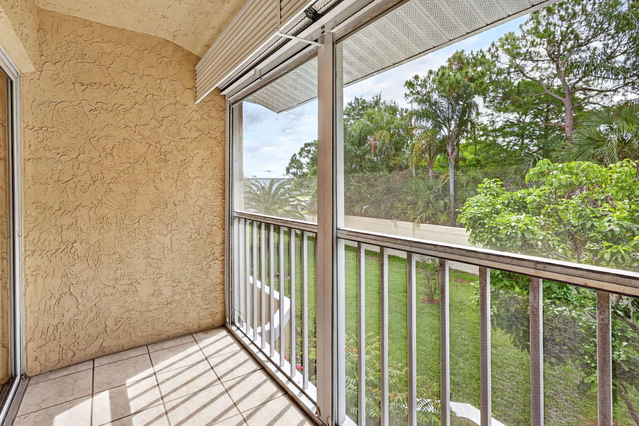 1548 SE Royal Green Circle 206, Port St. Lucie, FL 34952 — photo 16 of 36