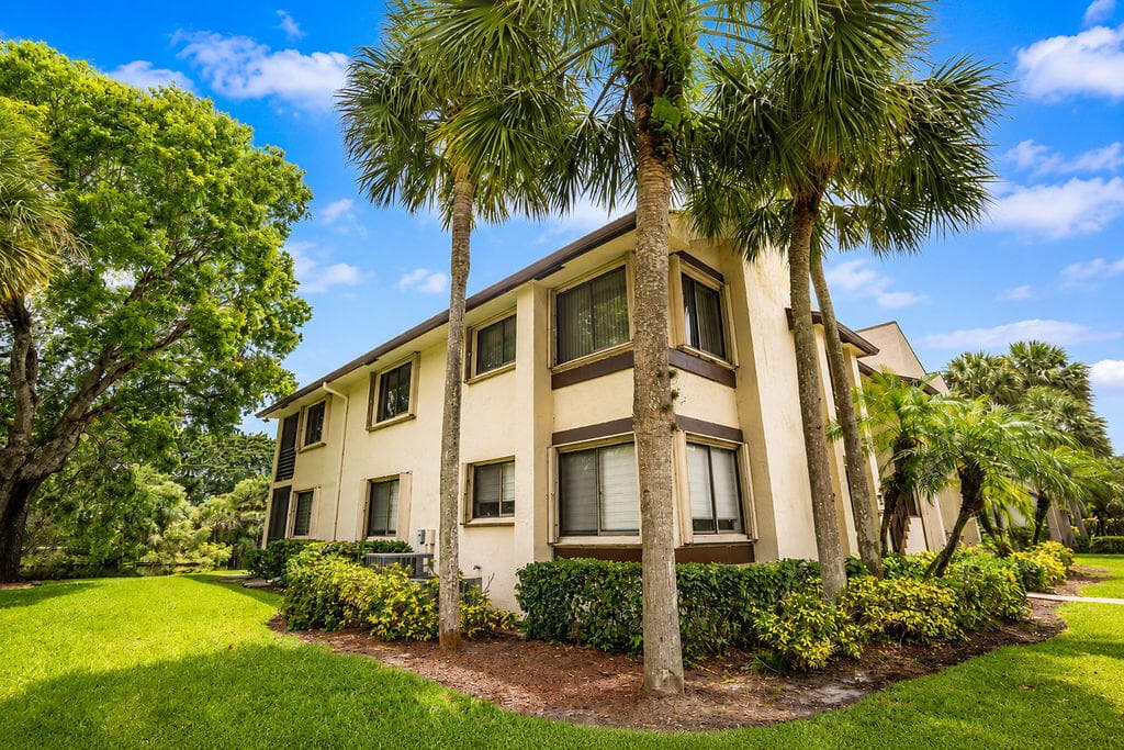 9310 SW 23rd Street 4003, Davie, FL 33324 — photo 12 of 47